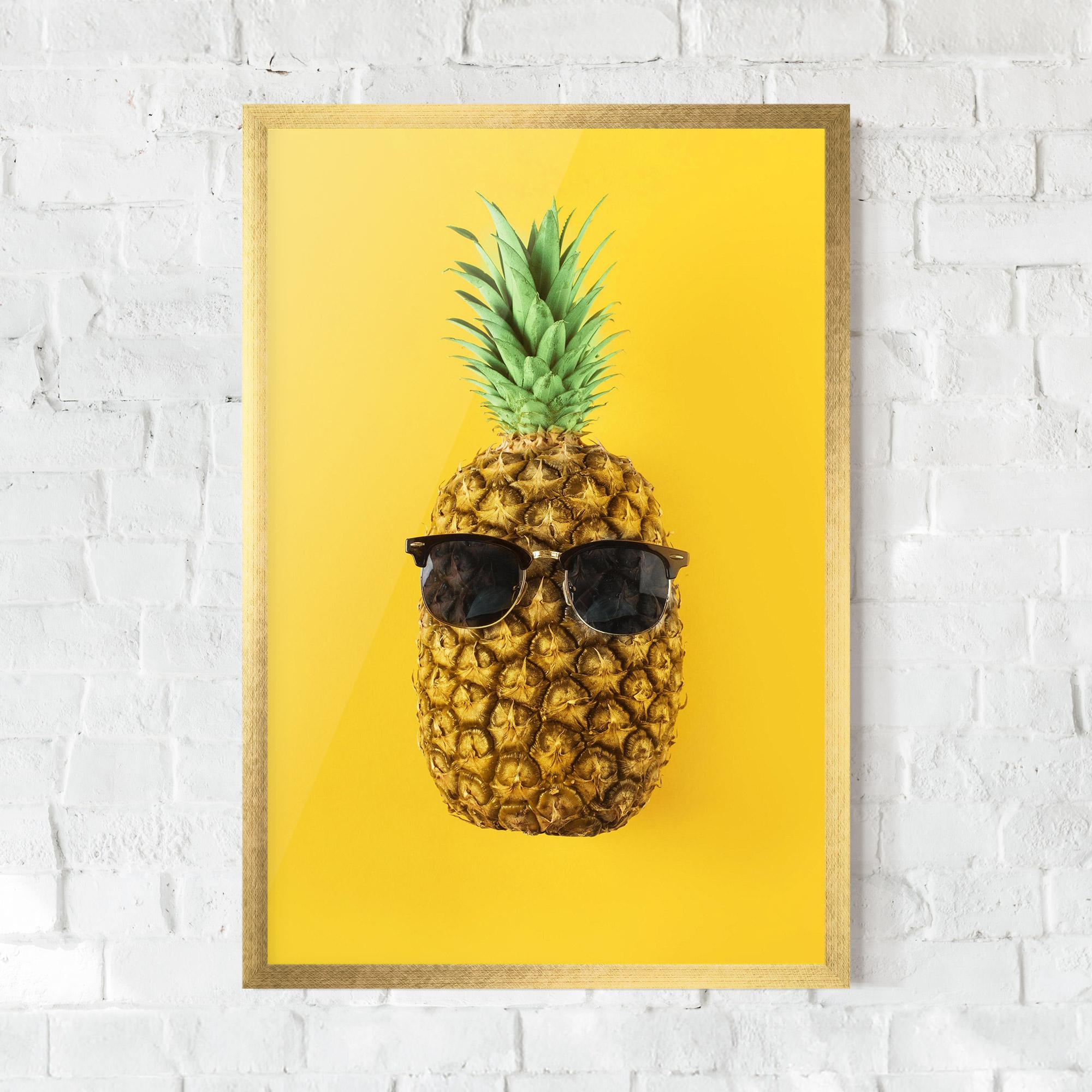 Poster Înrămat Fresh Pineapple mockup 0