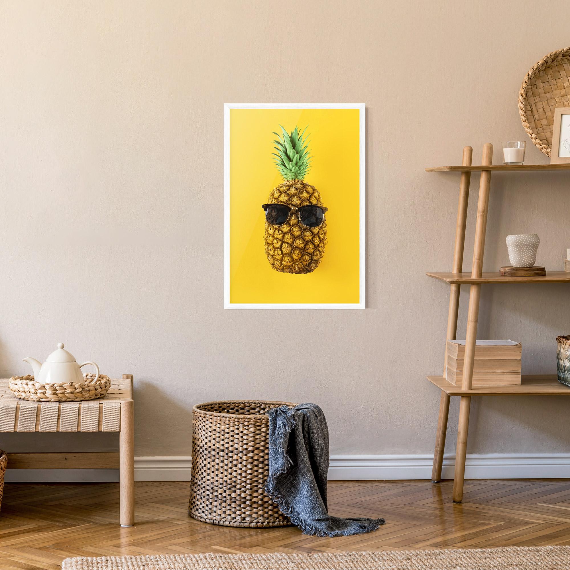 Poster Înrămat Fresh Pineapple mockup 9