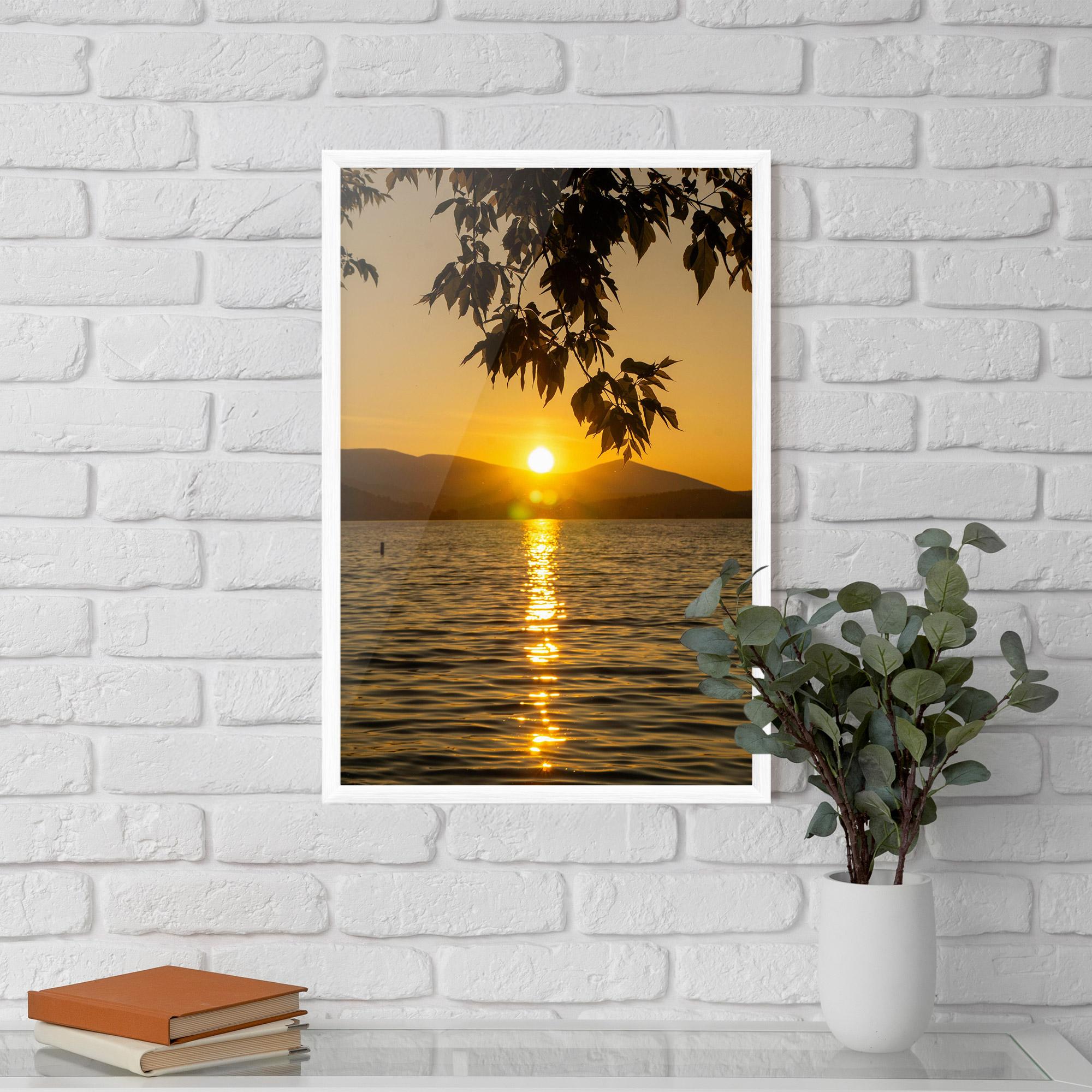 Poster Înrămat Yellow Sunrise mockup 5