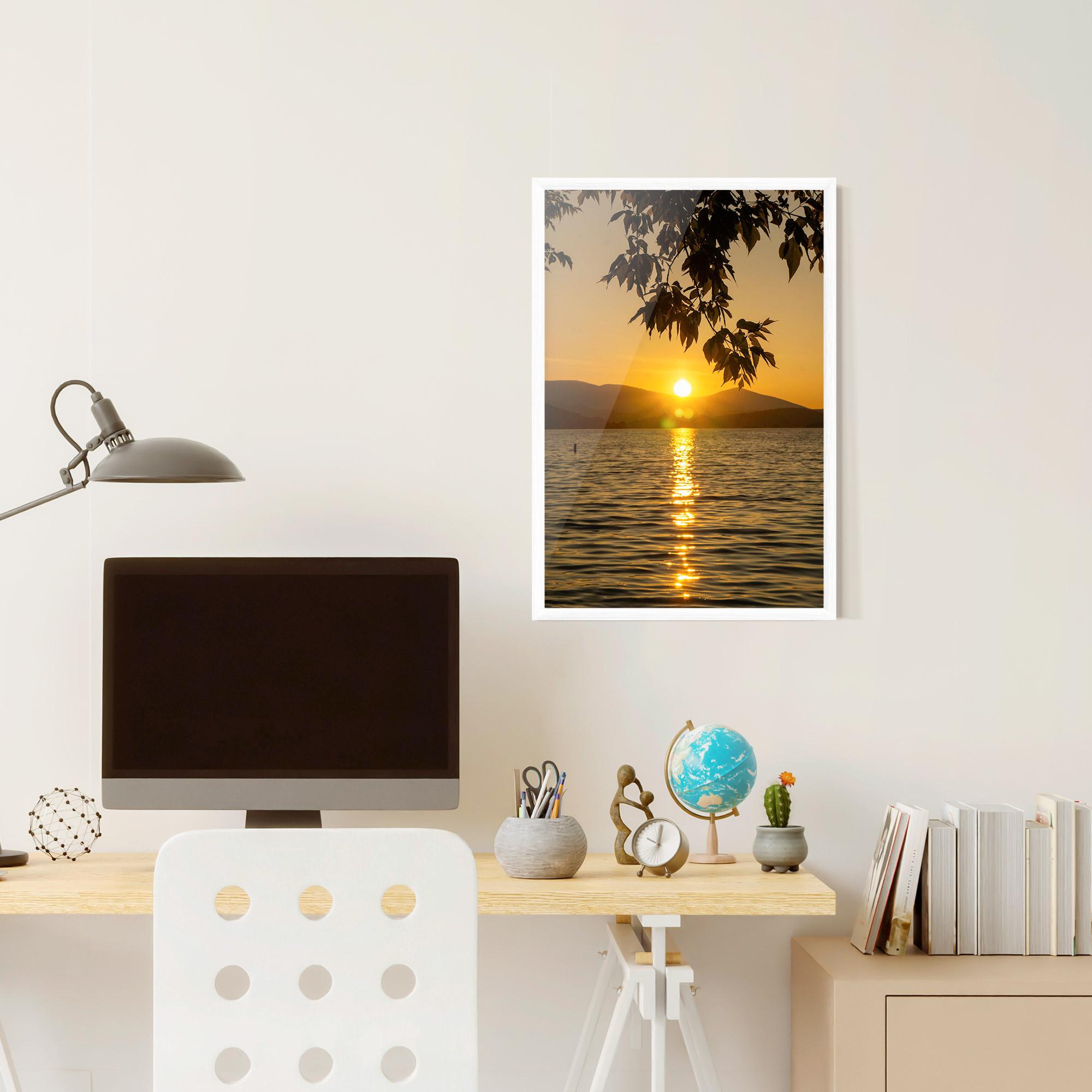 Poster Înrămat Yellow Sunrise mockup 6