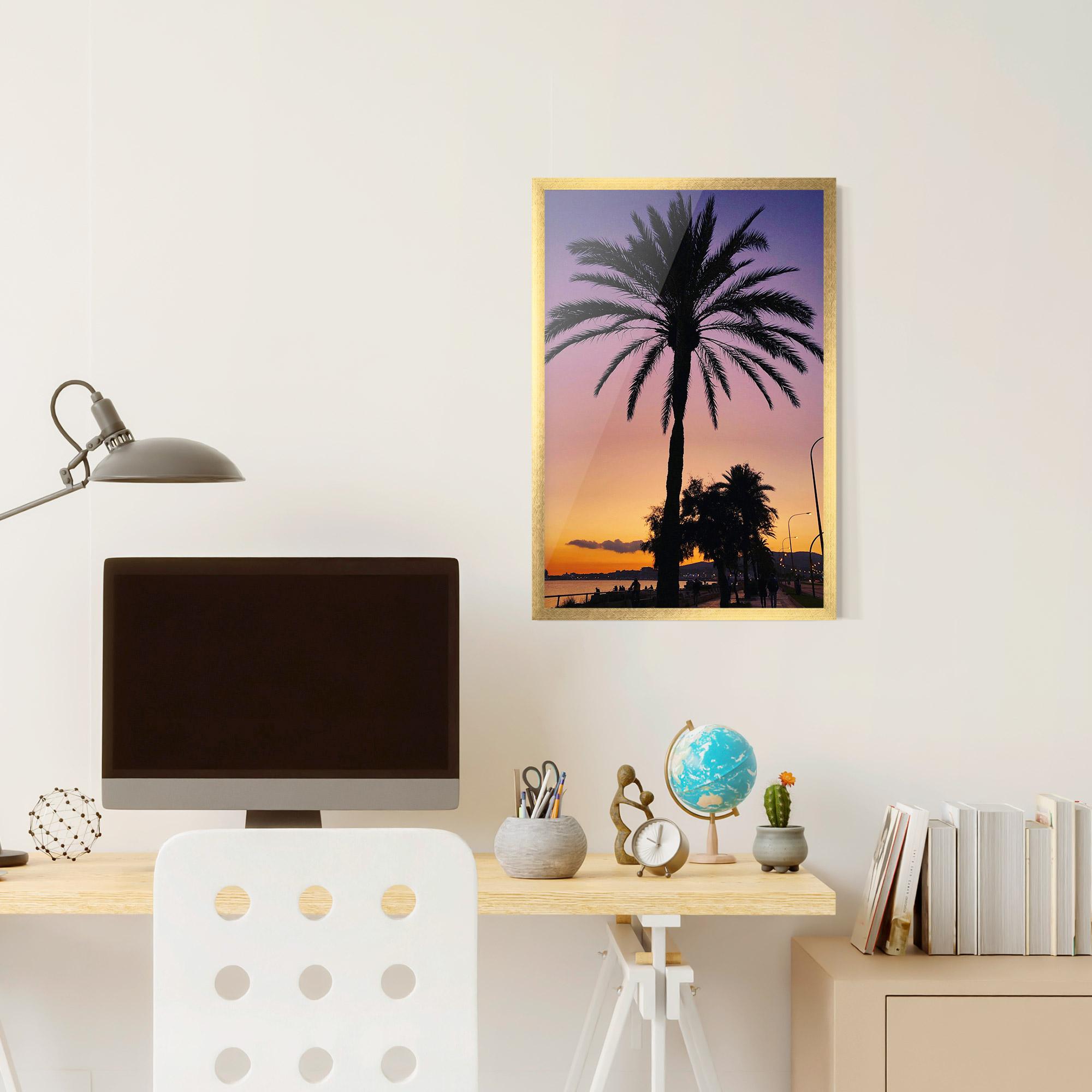 Poster Înrămat Purple Palm mockup 6
