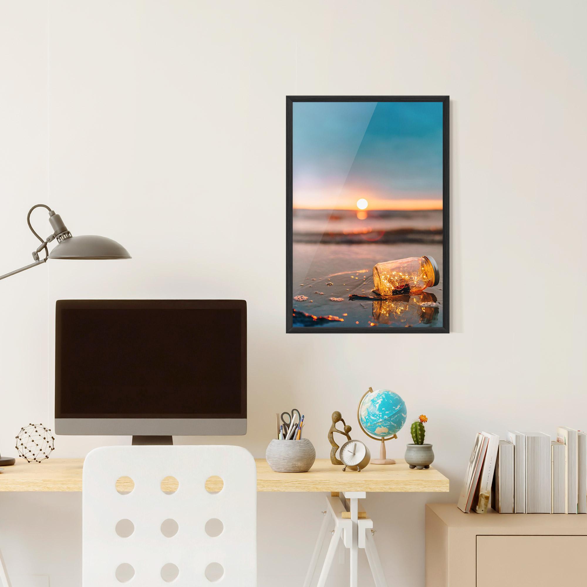 Poster Înrămat Jar With Lights mockup 6