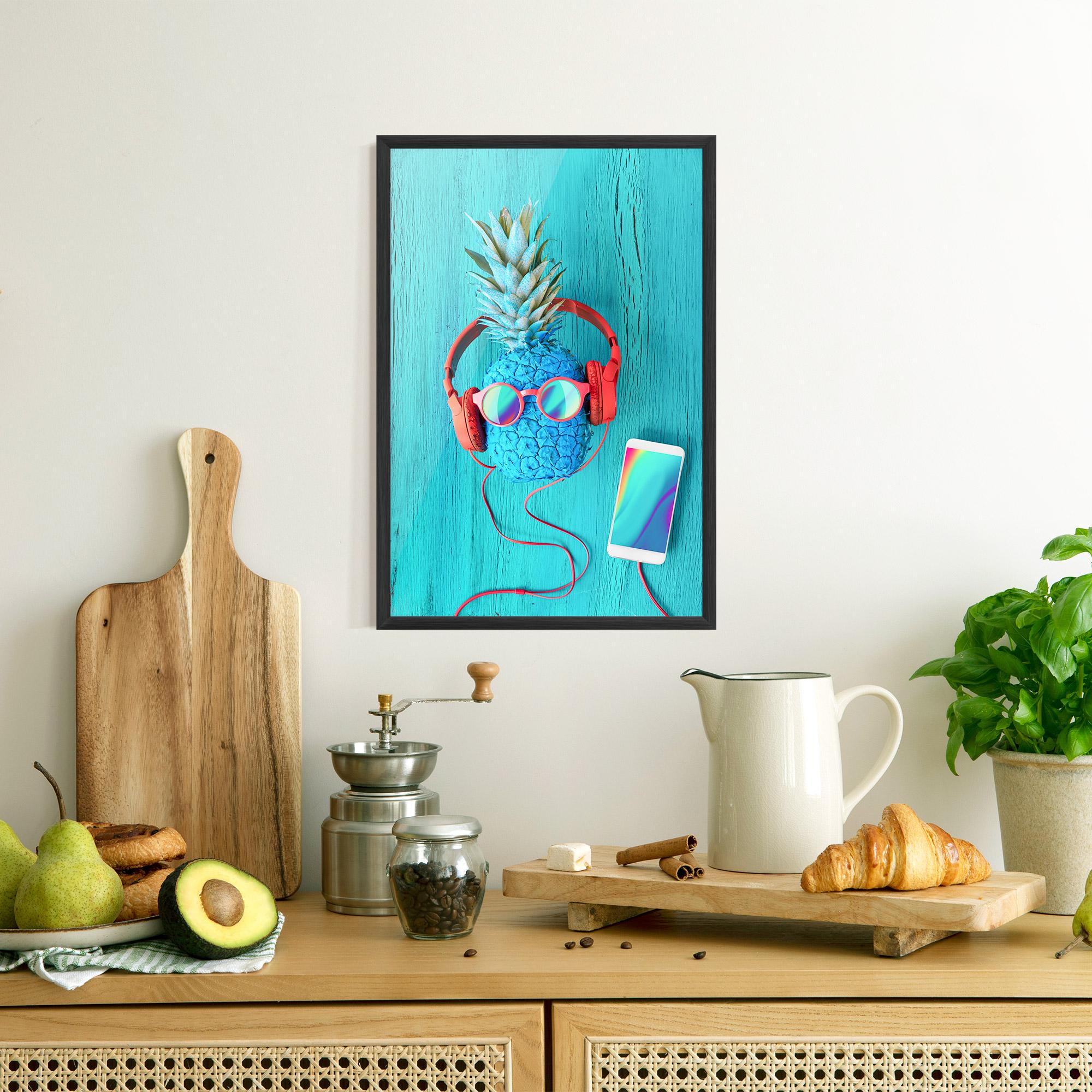 Poster Înrămat Blue Pineapple mockup 8