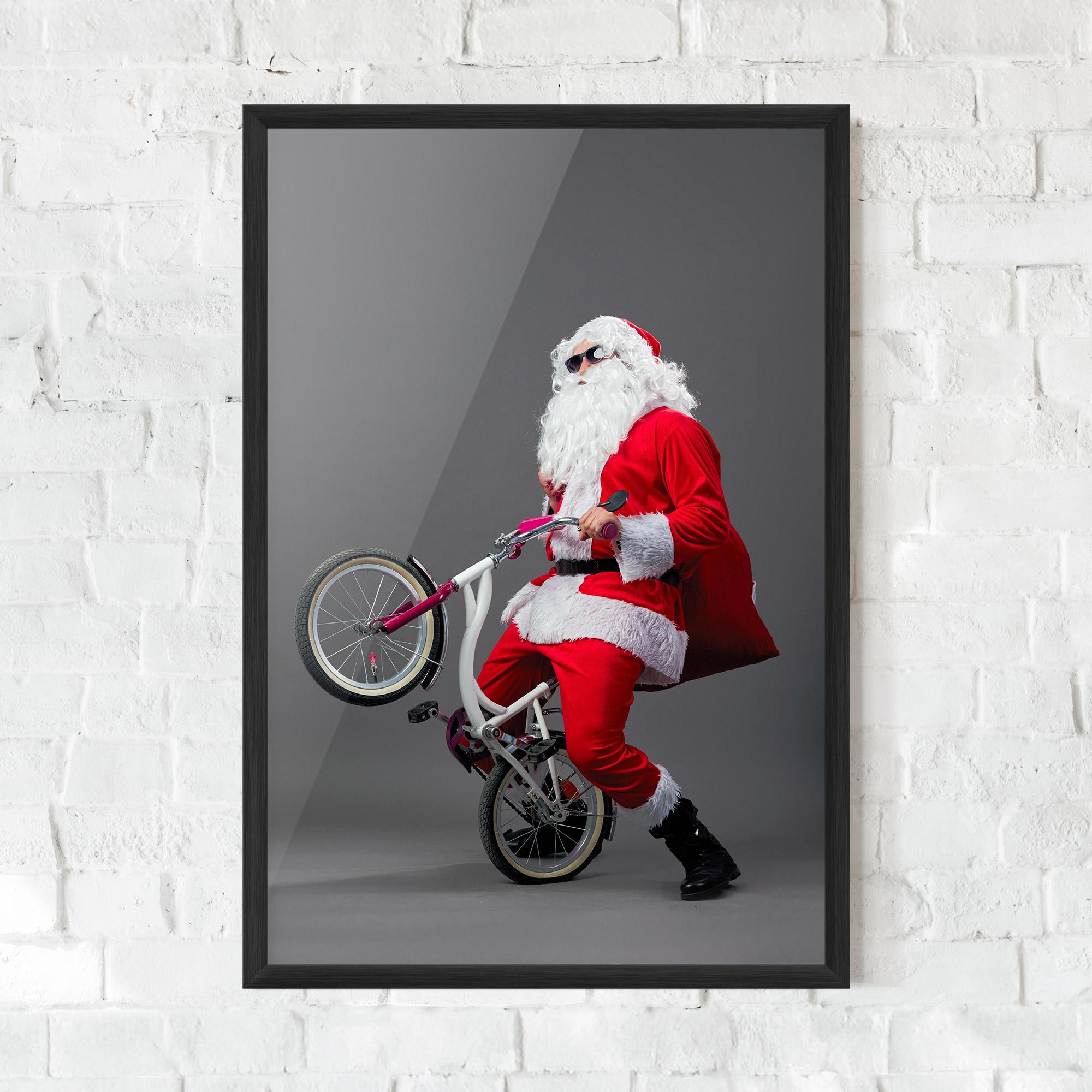 Poster Înrămat Santa Rides Bicycle mockup 0