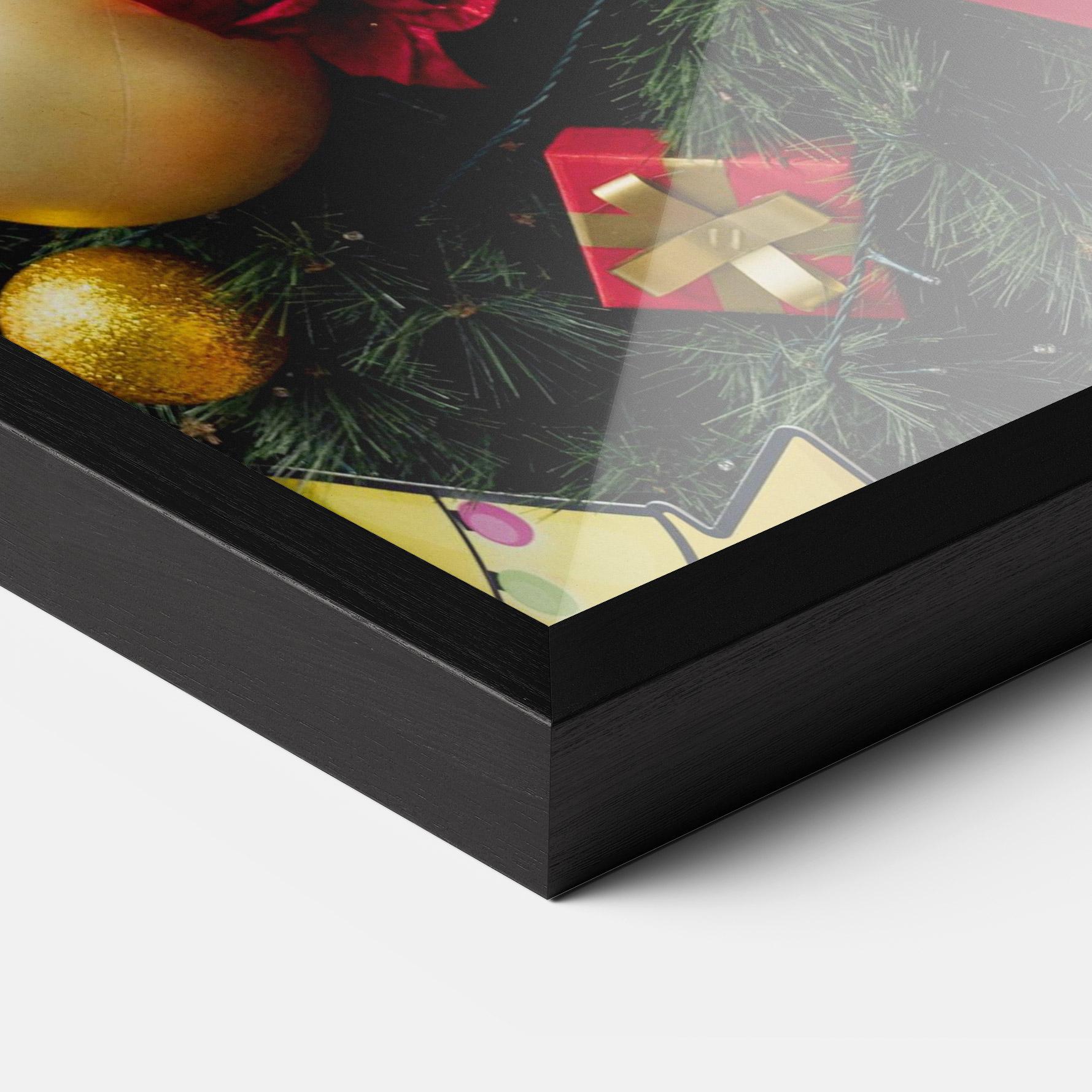 Poster Înrămat Pretty Red Gifts mockup 3