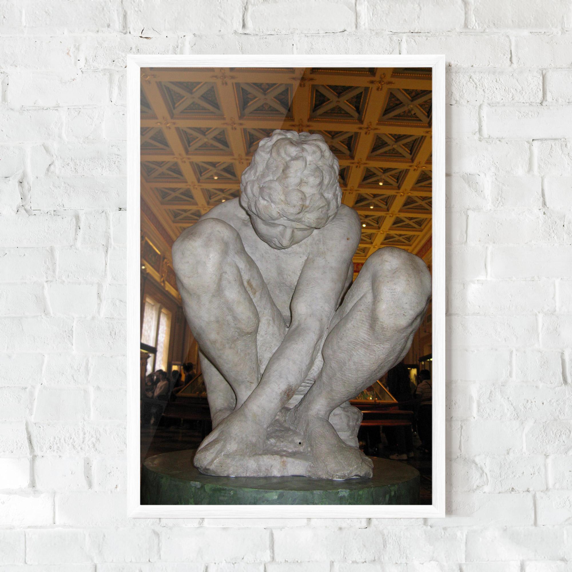 Poster Înrămat Crouching Boy mockup 0