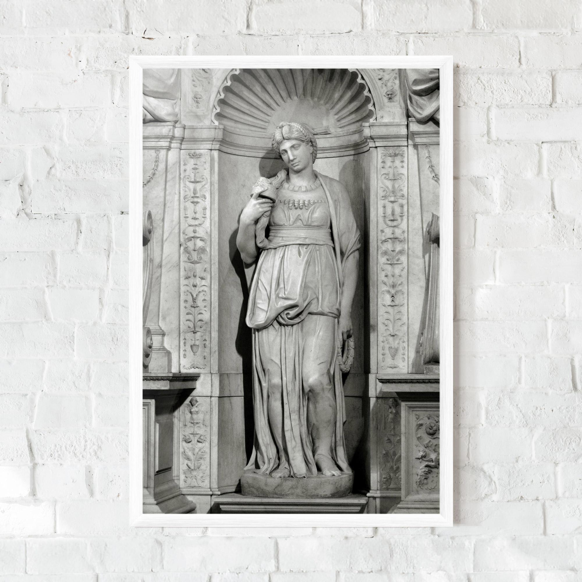 Poster Înrămat Leah mockup 0