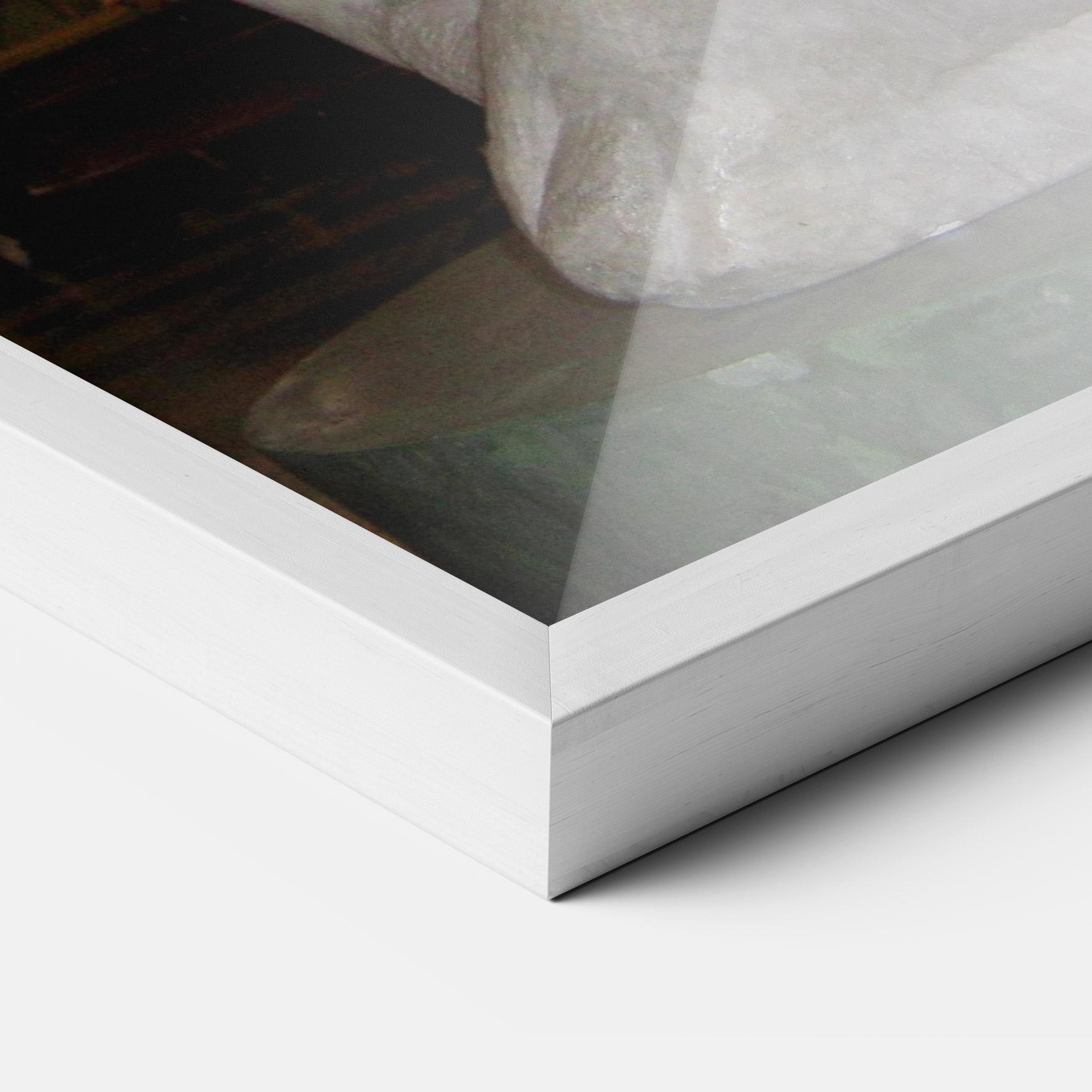 Poster Înrămat Crouching Boy mockup 3