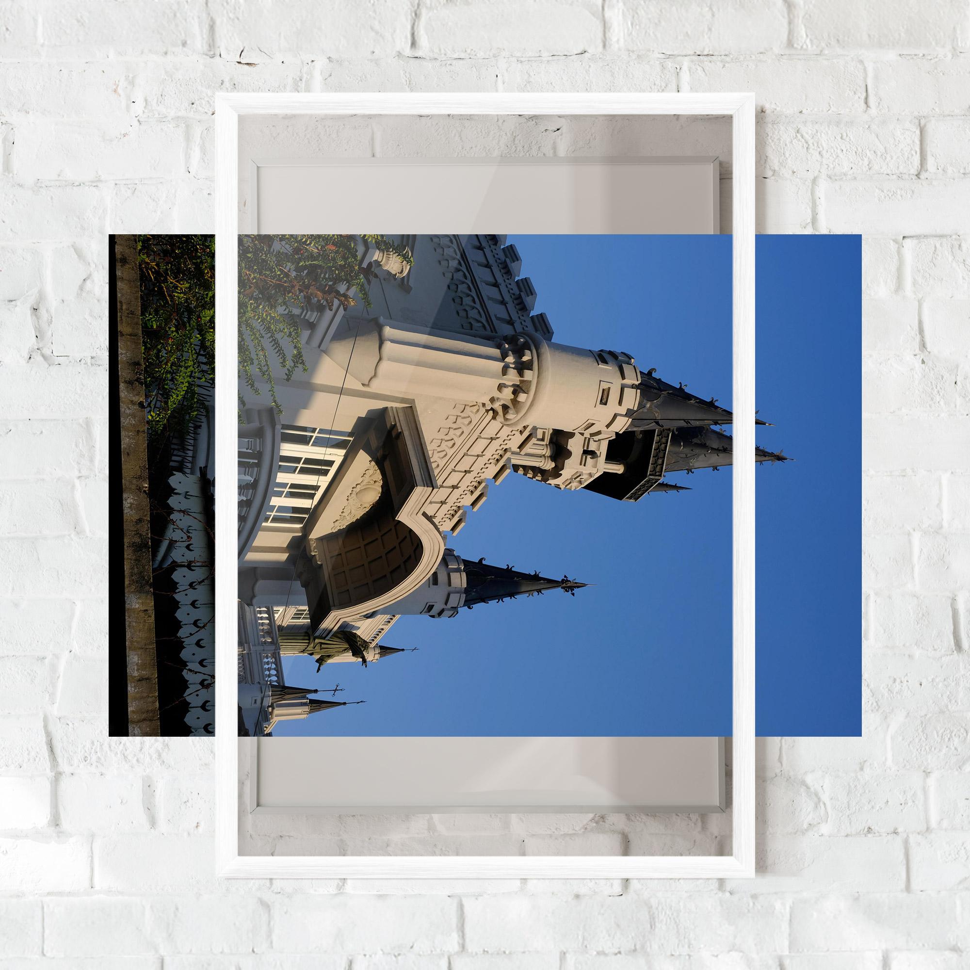 Poster Înrămat Castle Blue mockup 0