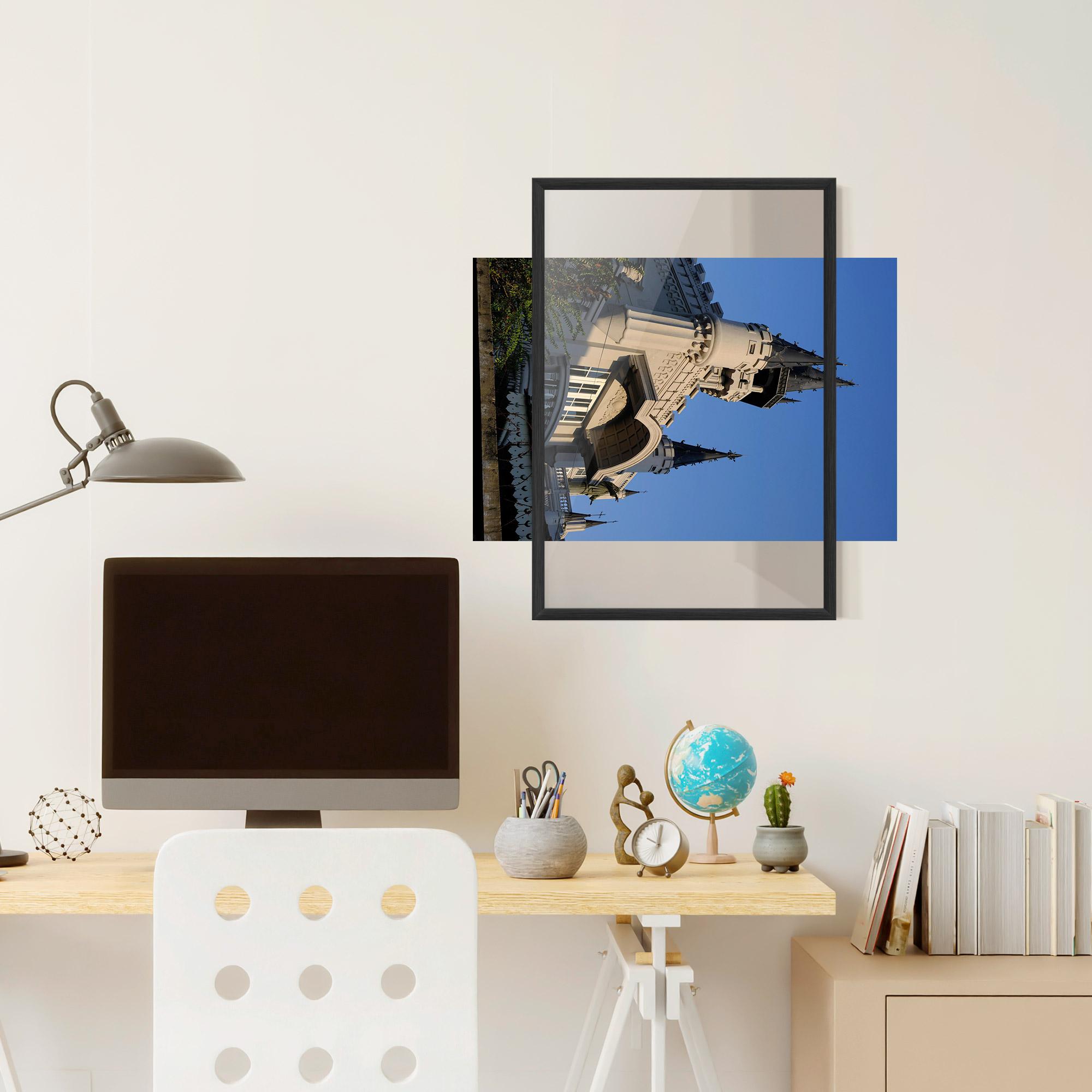 Poster Înrămat Castle Blue mockup 6