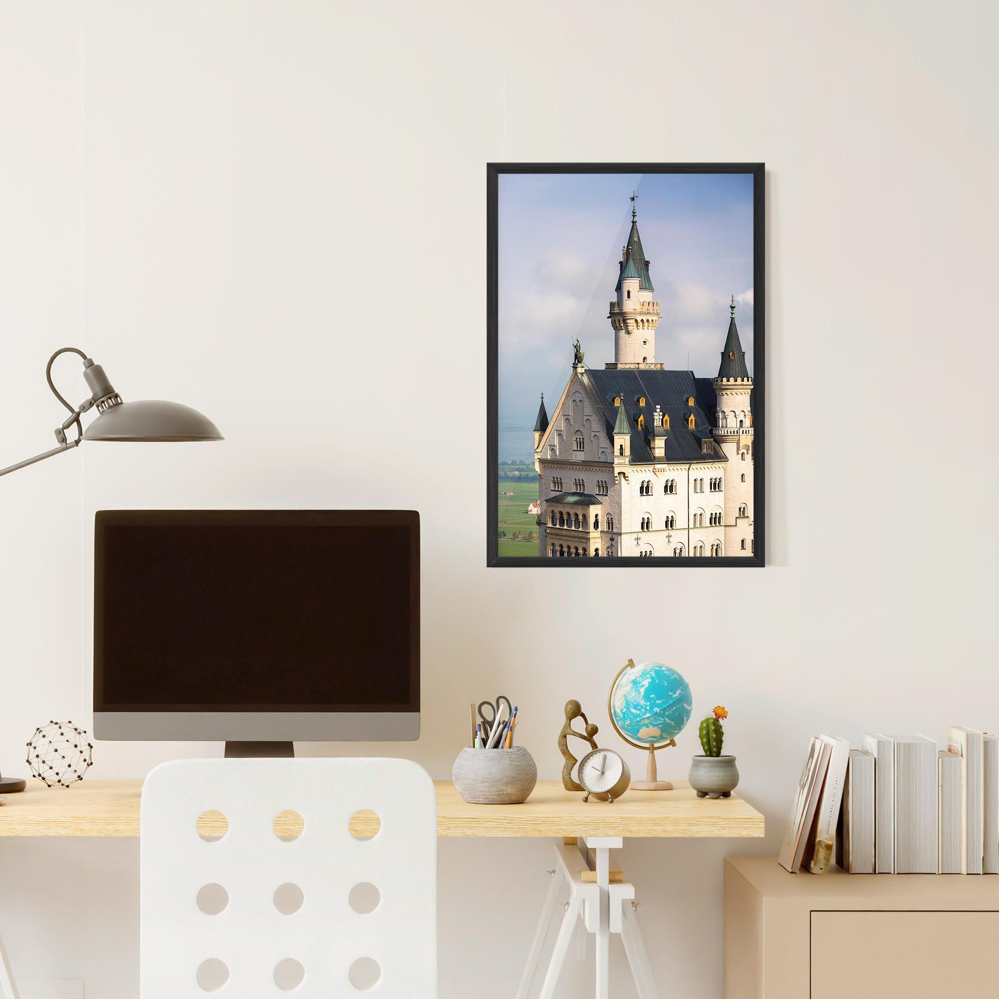 Poster Înrămat Neuschwanstein Castle View mockup 6