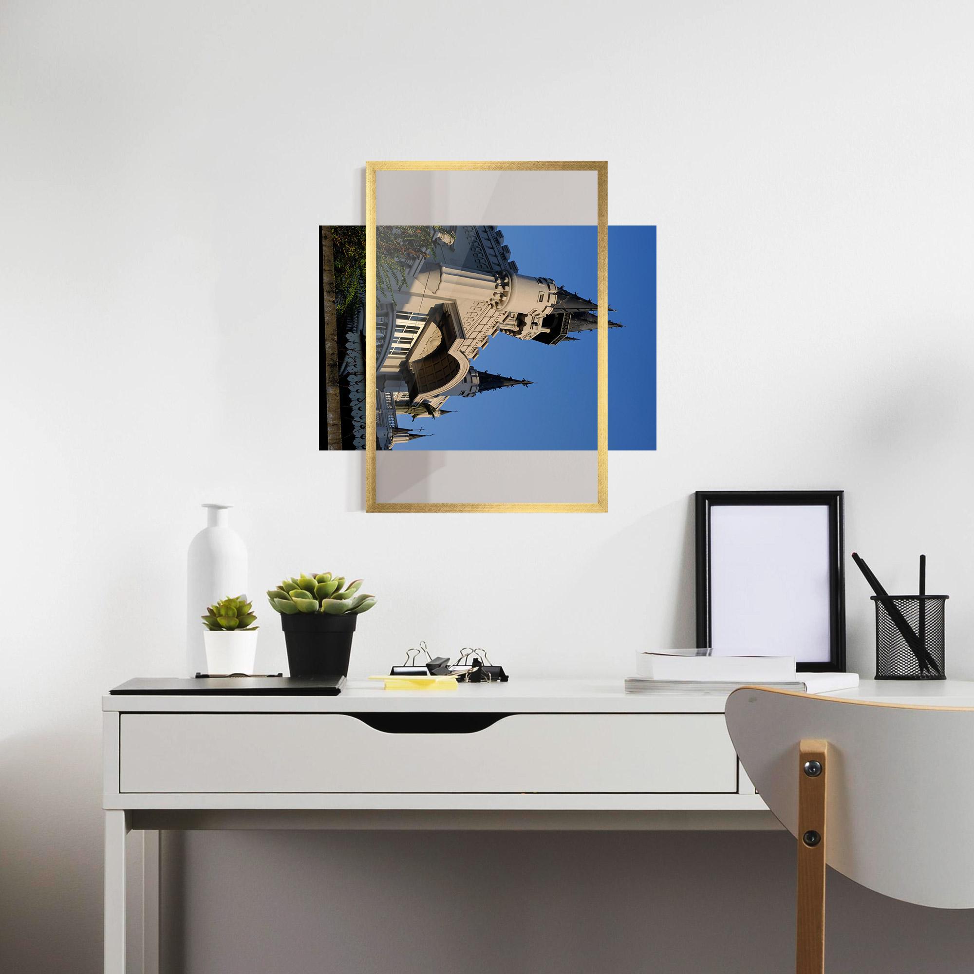 Poster Înrămat Castle Blue mockup 7