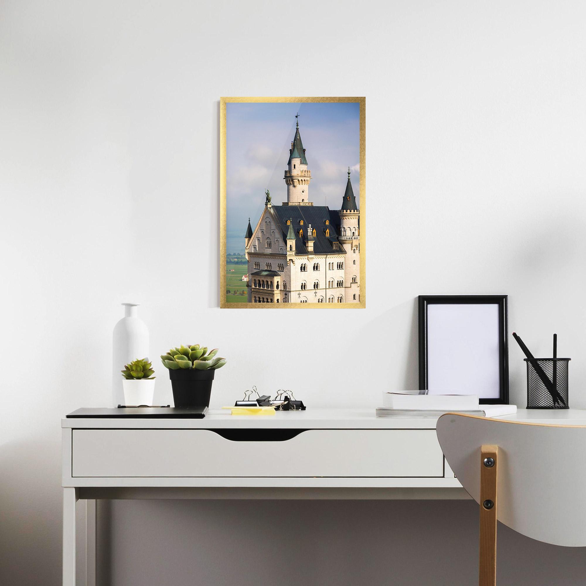 Poster Înrămat Neuschwanstein Castle View mockup 7