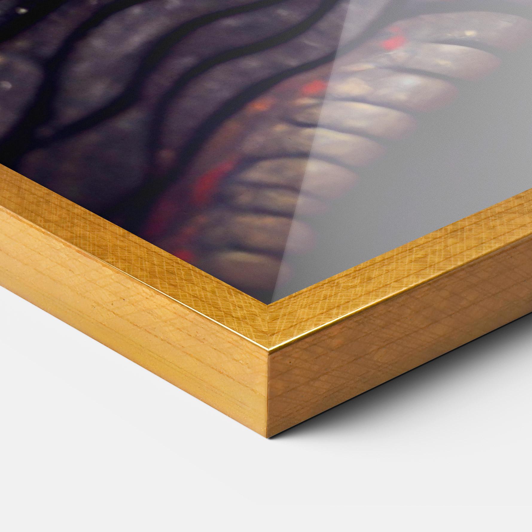 Poster Înrămat Close Up Red Eye Dragon mockup 3