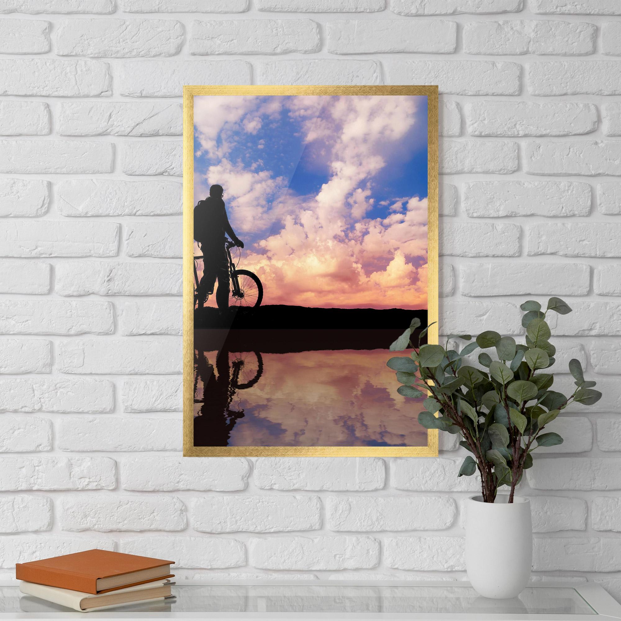 Poster Înrămat Bike Sunset mockup 5