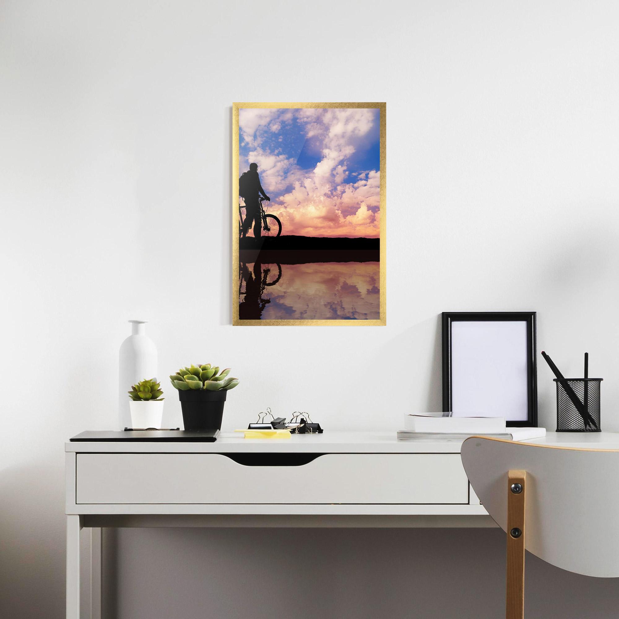 Poster Înrămat Bike Sunset mockup 7