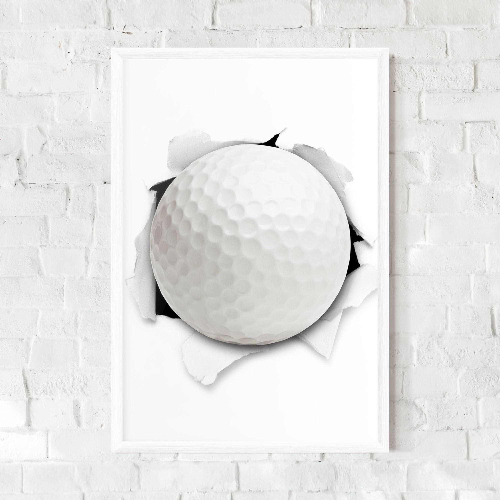 Poster Înrămat Golf Ball Bursting Hole mockup 0