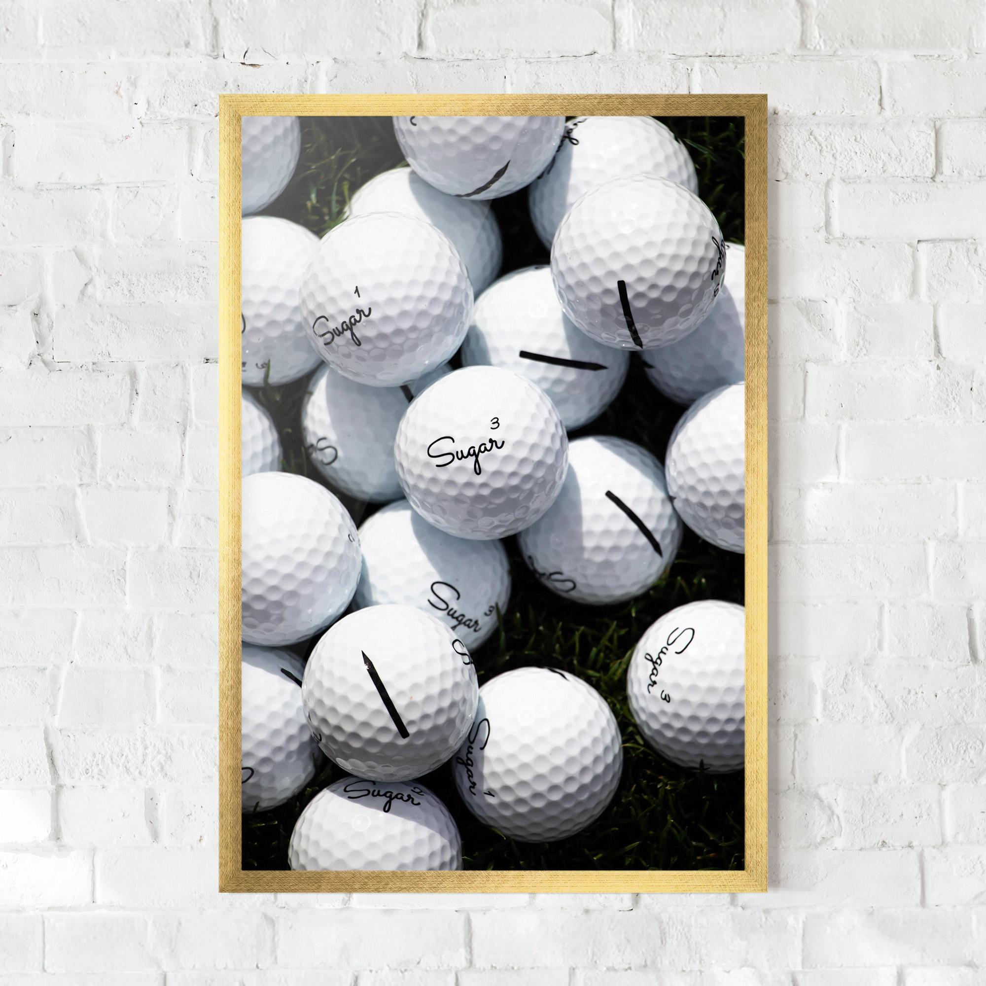 Poster Înrămat White Sugar Golf Balls mockup 0