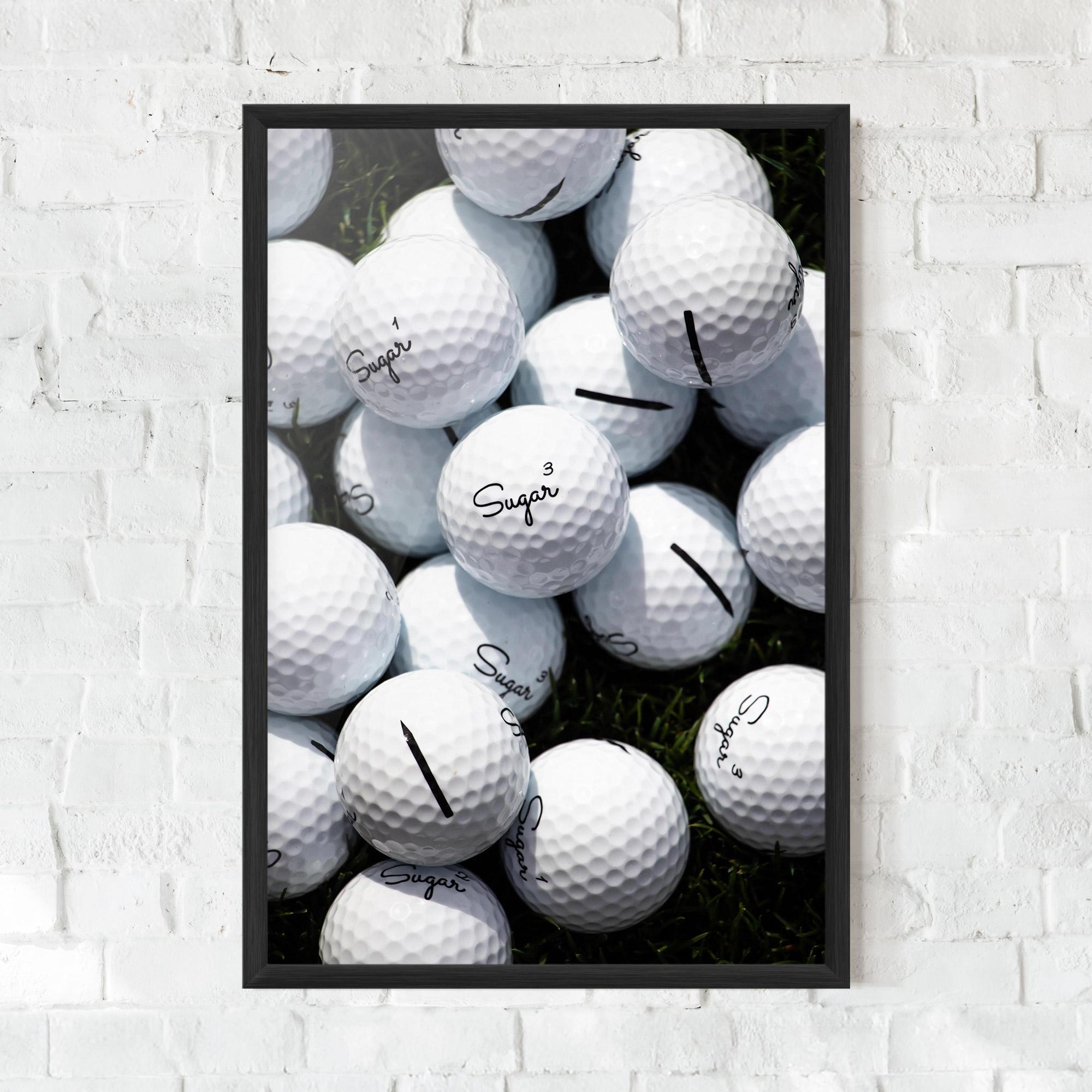 Poster Înrămat White Sugar Golf Balls mockup 0