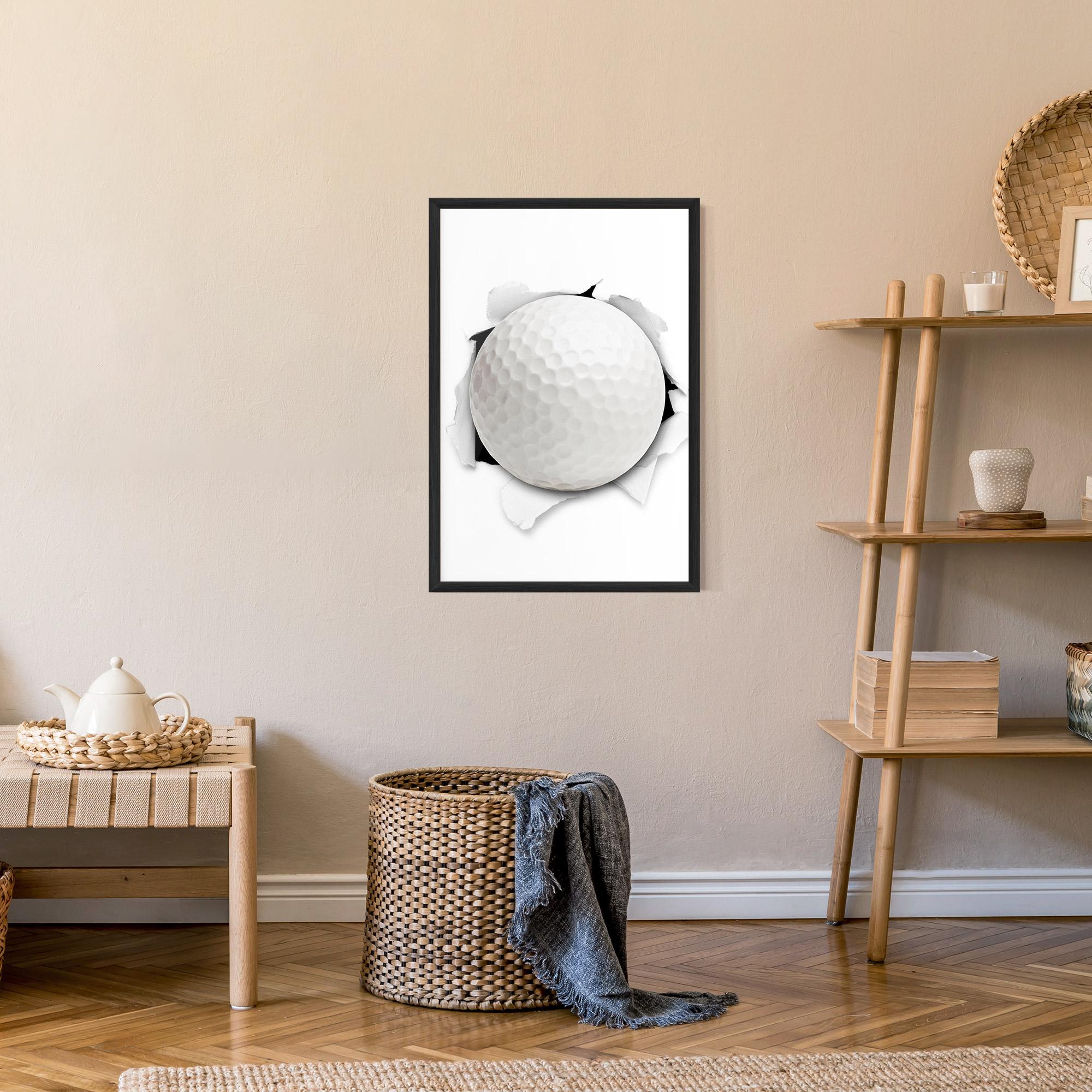 Poster Înrămat Golf Ball Bursting Hole mockup 9