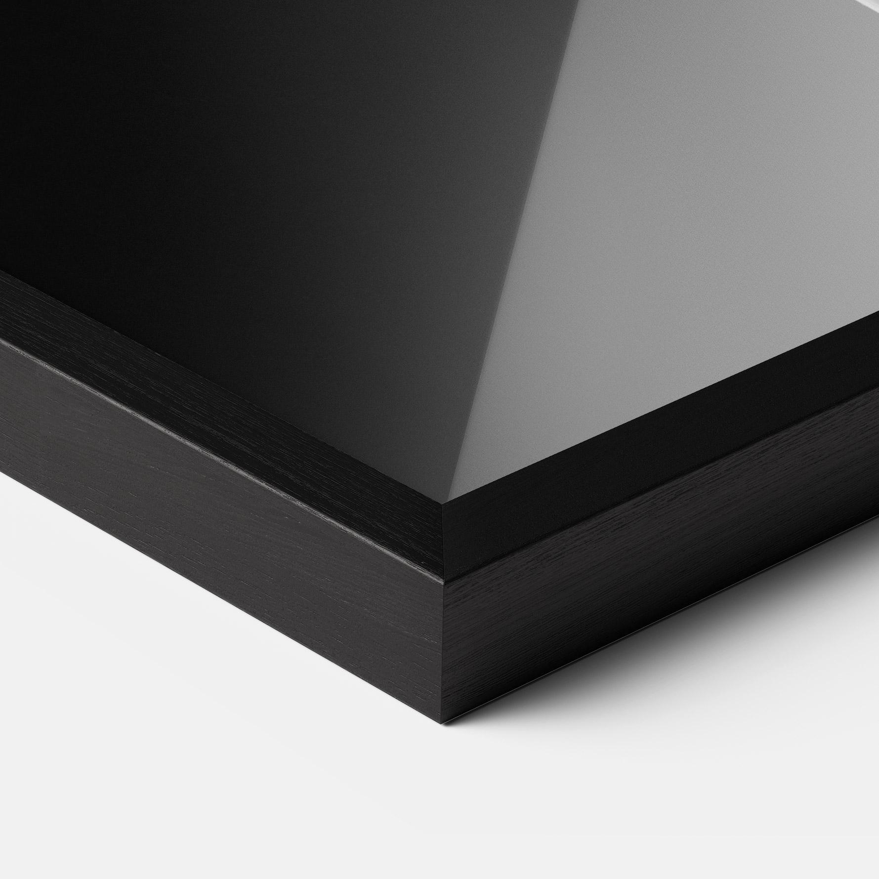 Poster Înrămat Golf Ball Black mockup 3