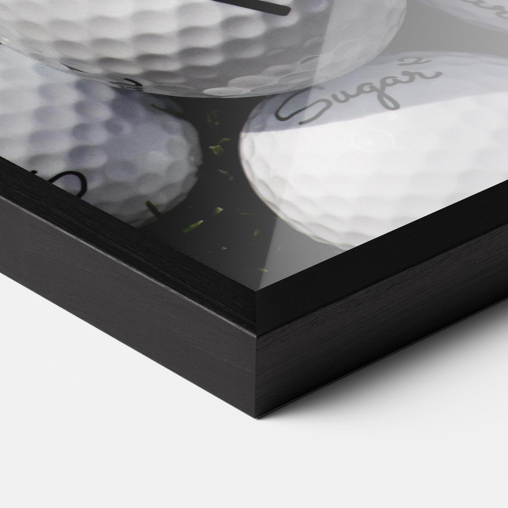 Poster Înrămat White Sugar Golf Balls mockup 3