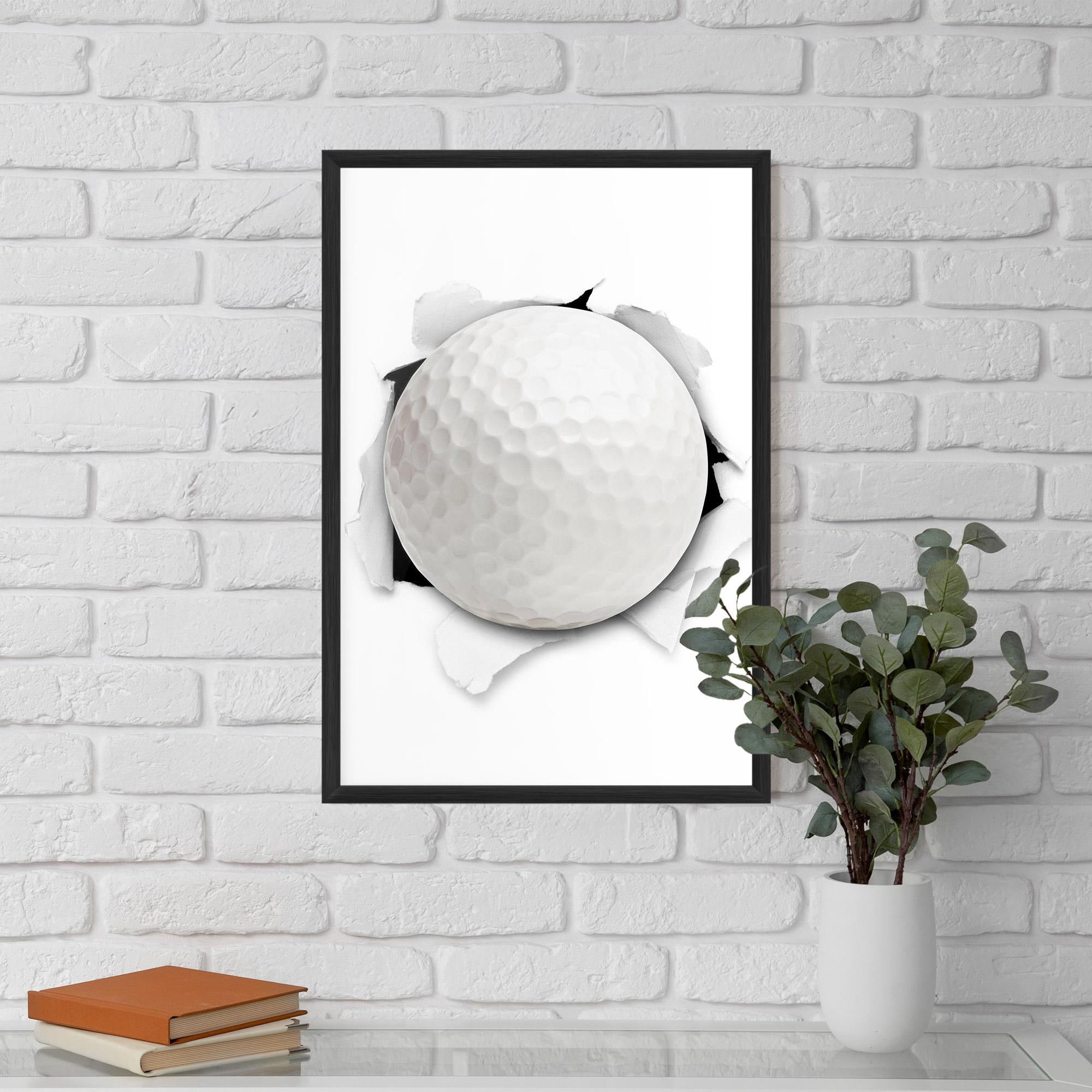 Poster Înrămat Golf Ball Bursting Hole mockup 5