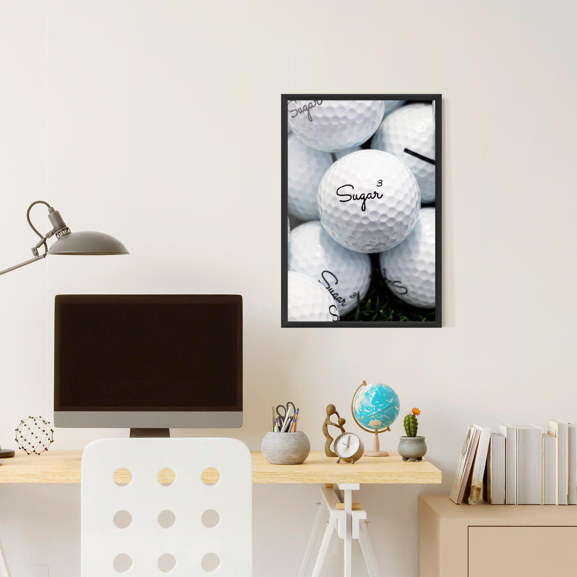 Poster Înrămat Sugar Ball Close Up mockup 6