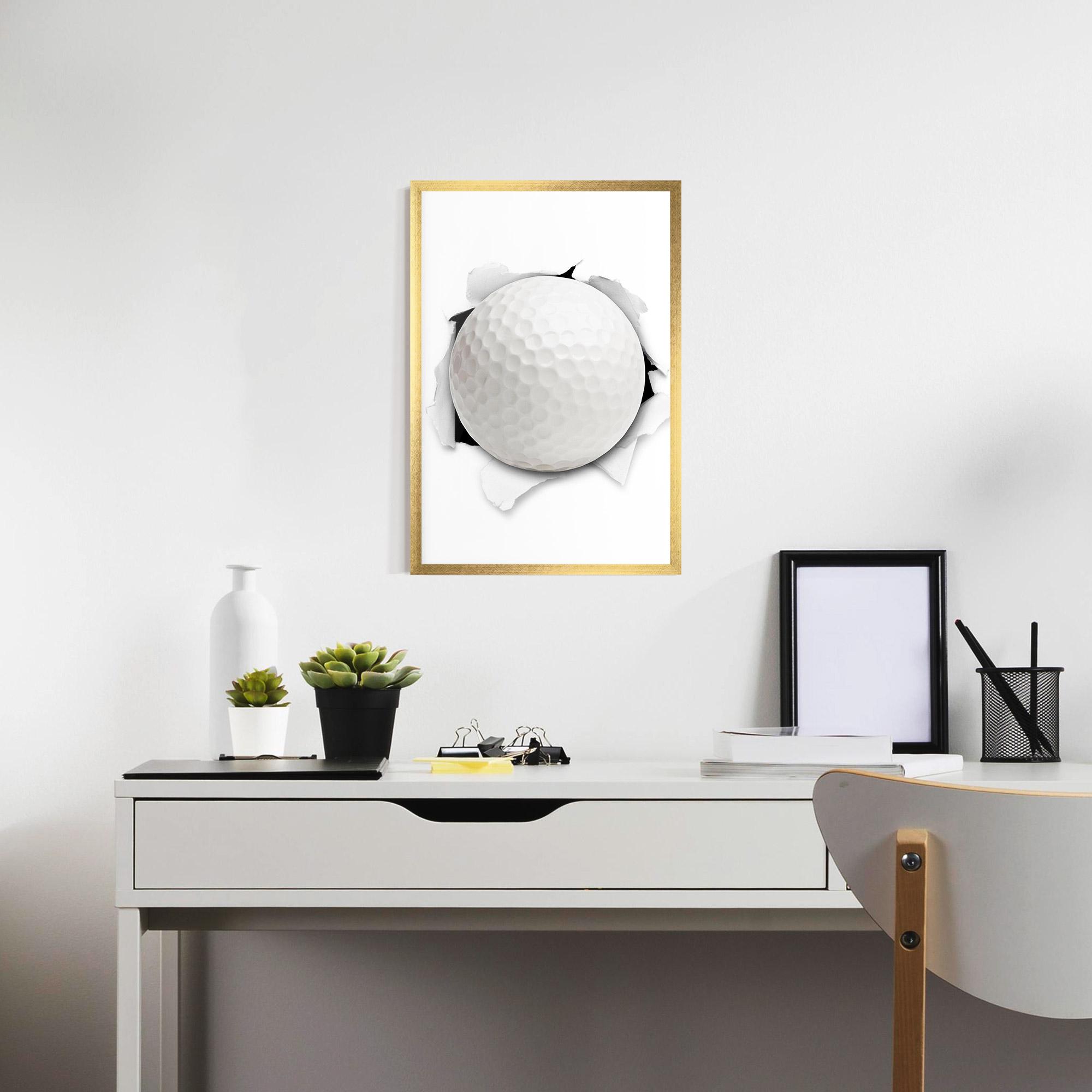 Poster Înrămat Golf Ball Bursting Hole mockup 7