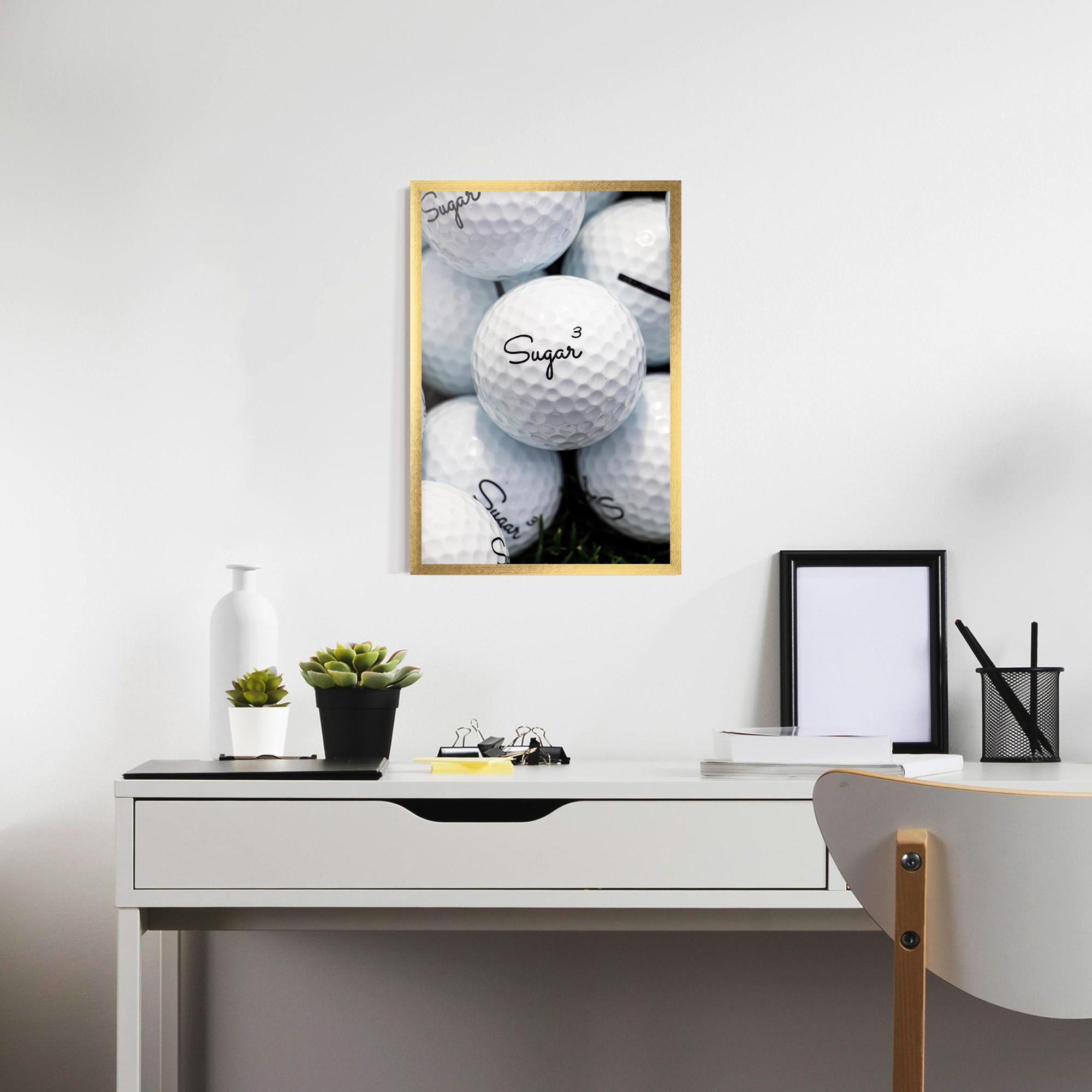 Poster Înrămat Sugar Ball Close Up mockup 7