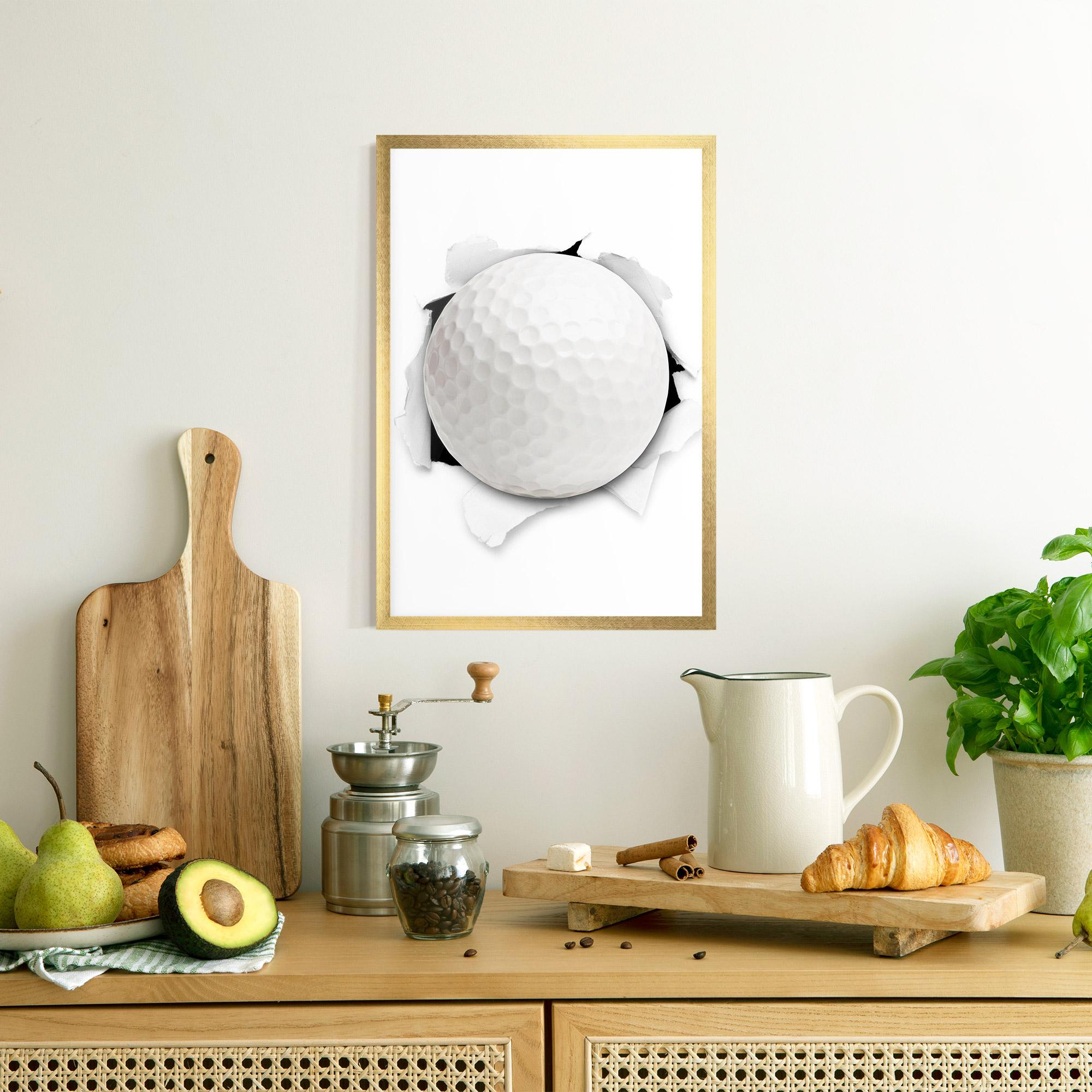 Poster Înrămat Golf Ball Bursting Hole mockup 8