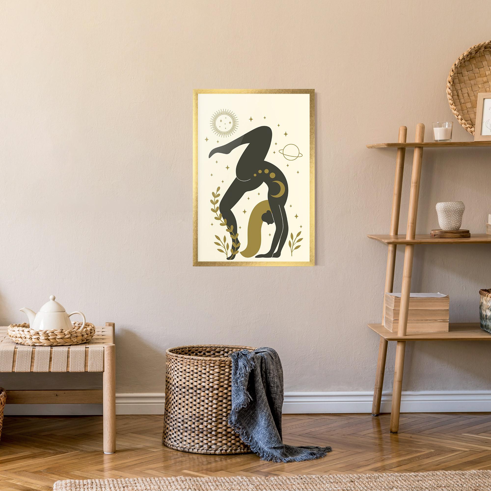 Poster Înrămat Yoga Sun Pose mockup 9