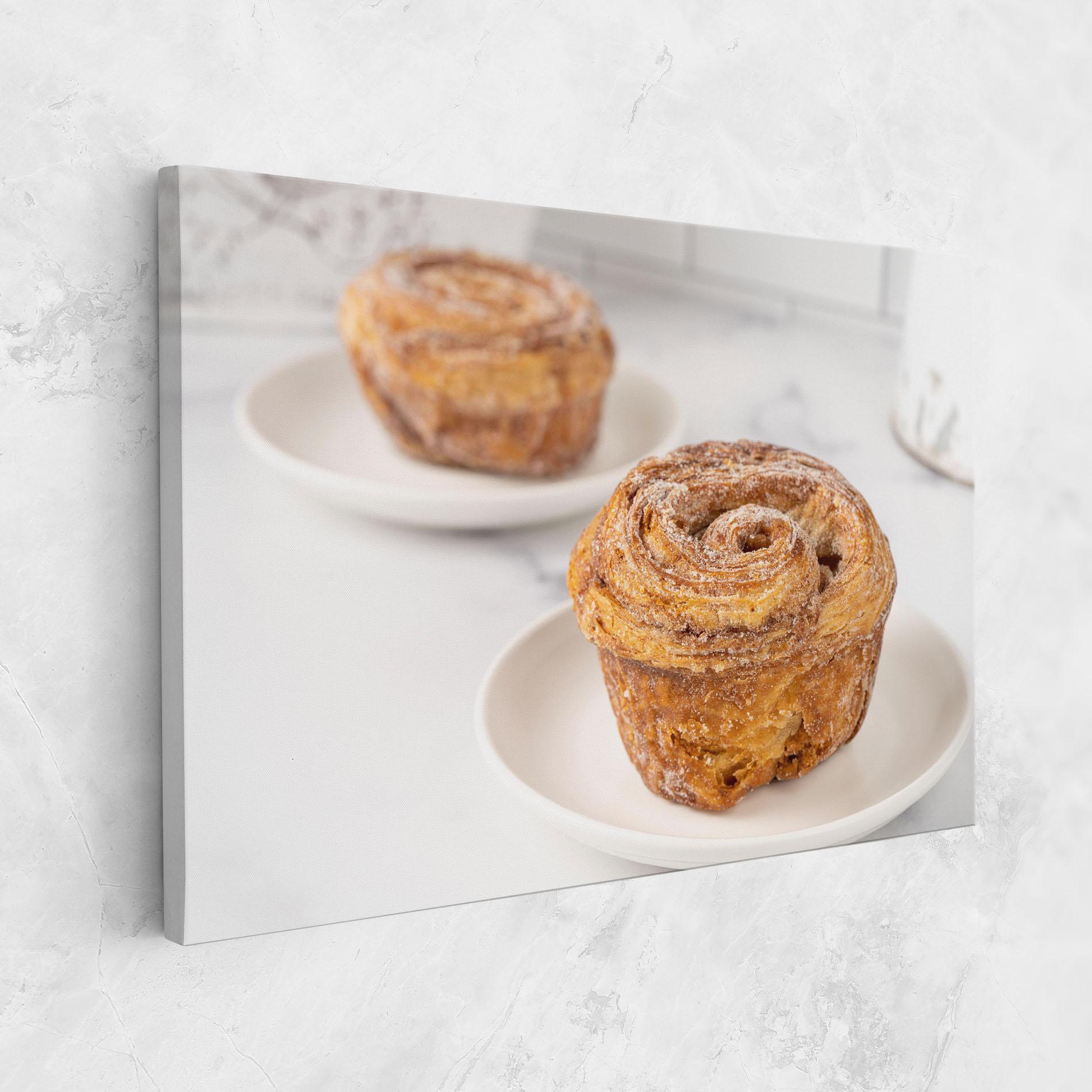 Tablou Canvas Cinnamon Roll mockup 1