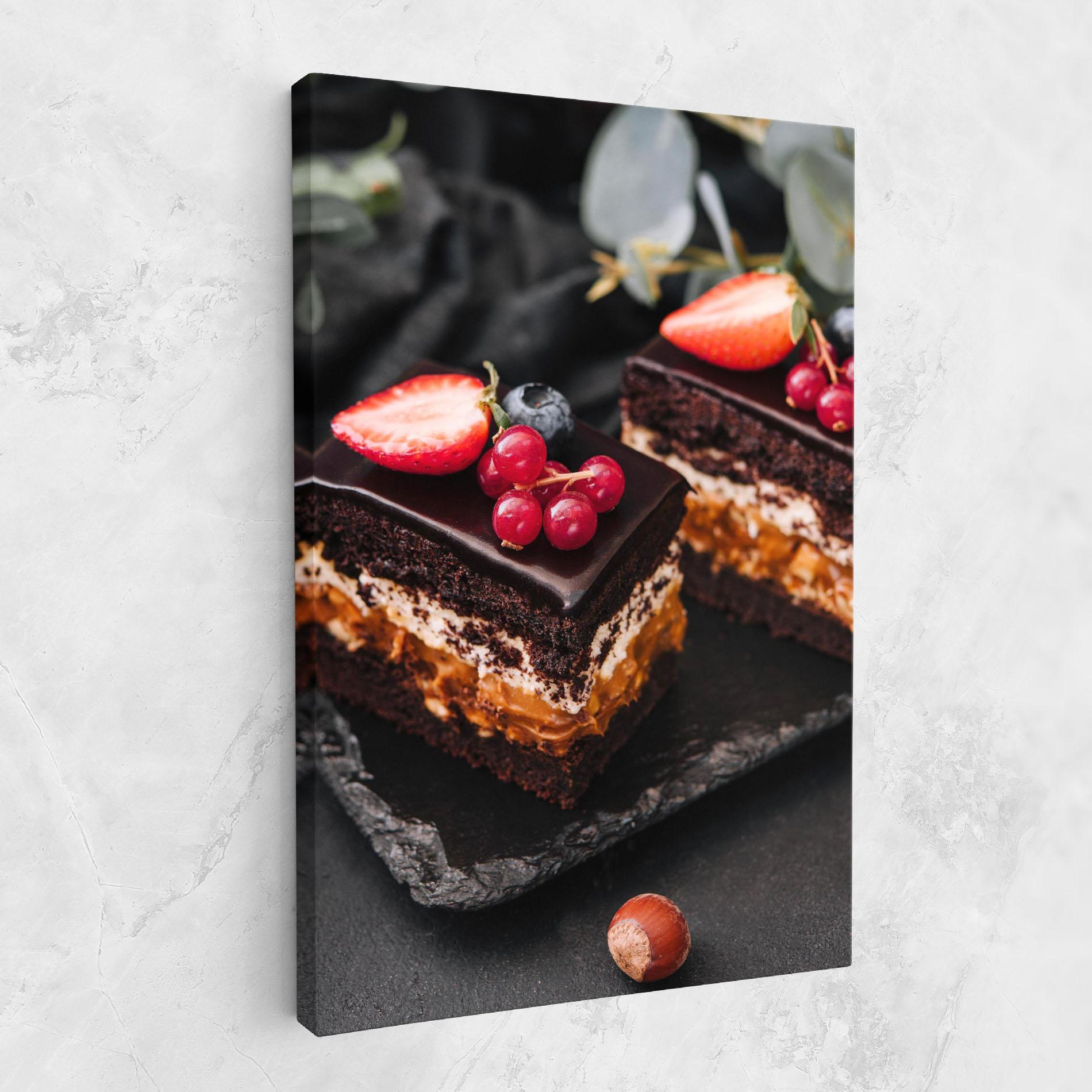 Tablou Canvas Chocolate Berries Cake mockup 1