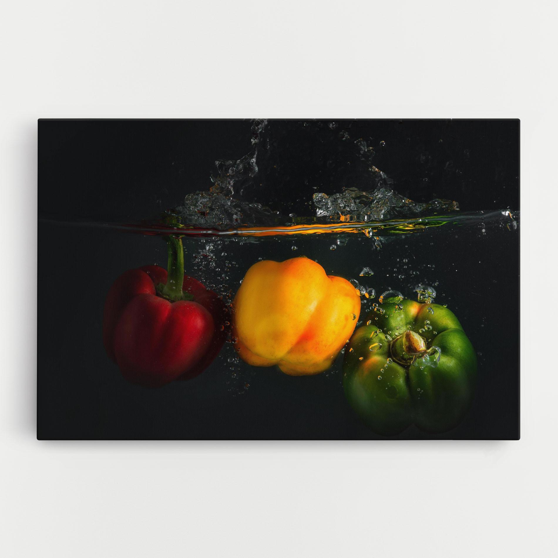 Tablou Canvas Cool Bellpepper Splash mockup 0
