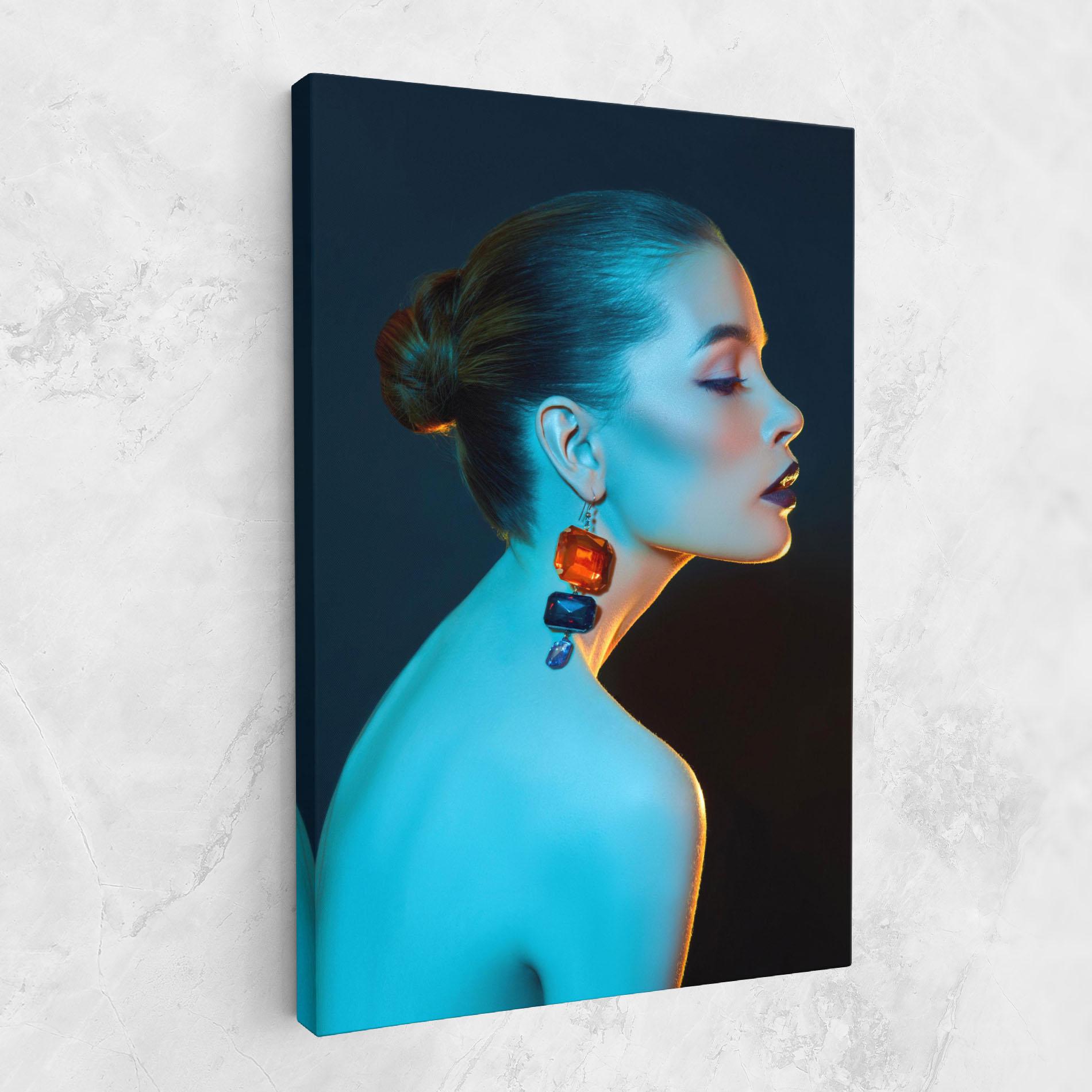 Tablou Canvas Blue Light Earring mockup 1