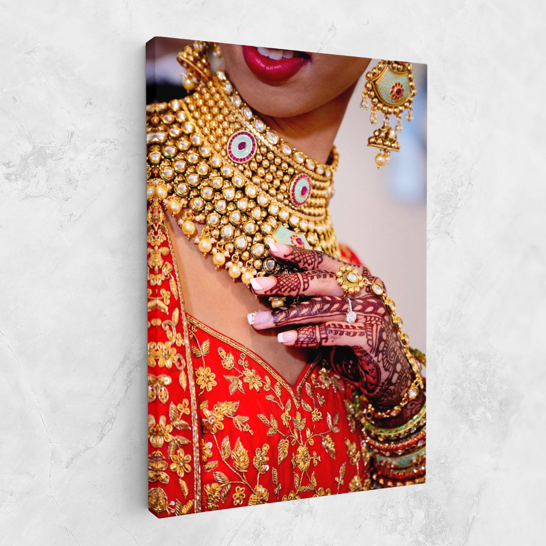 Tablou Canvas Gold Beautiful Jewelry mockup 1