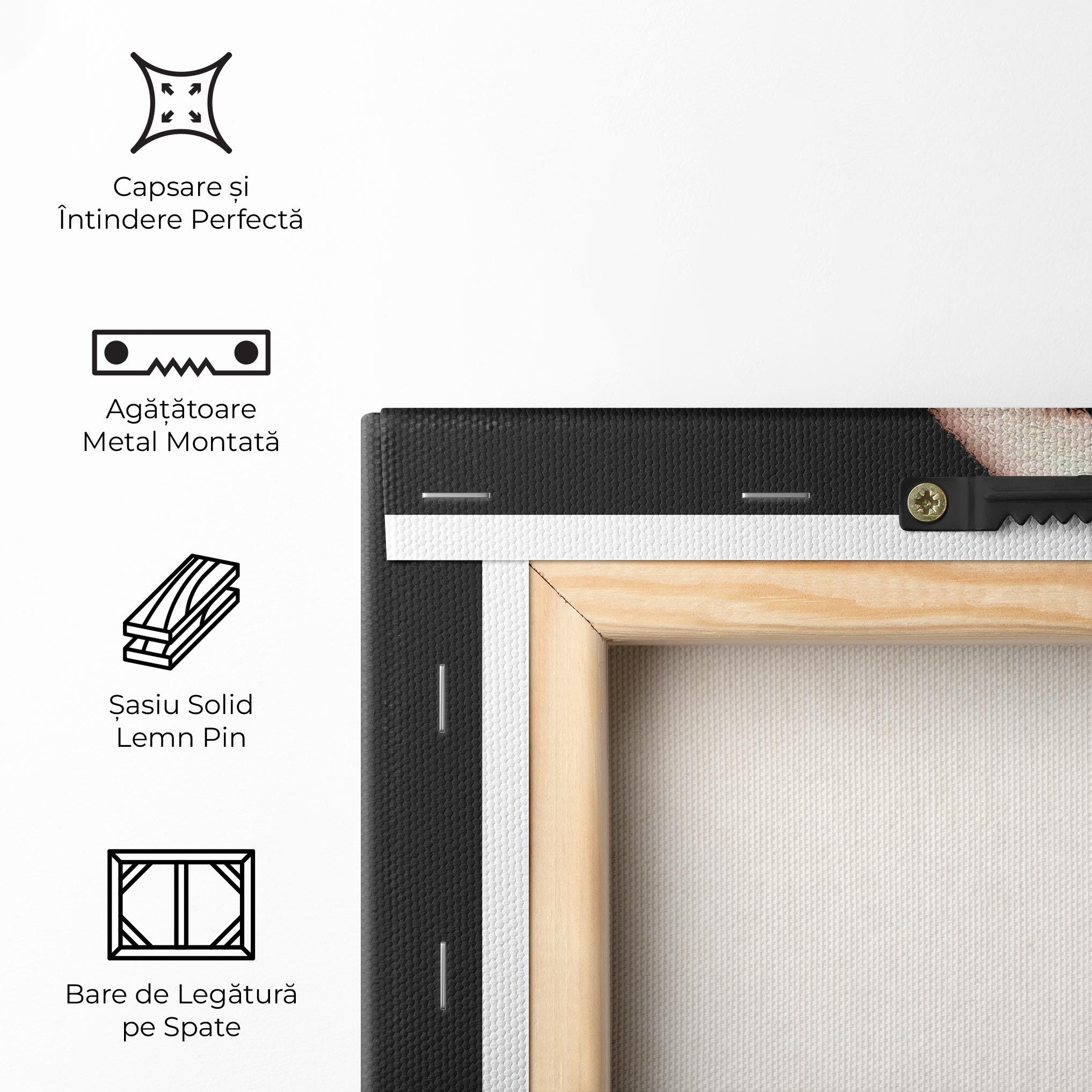 Tablou Canvas Gold Necklace mockup 5