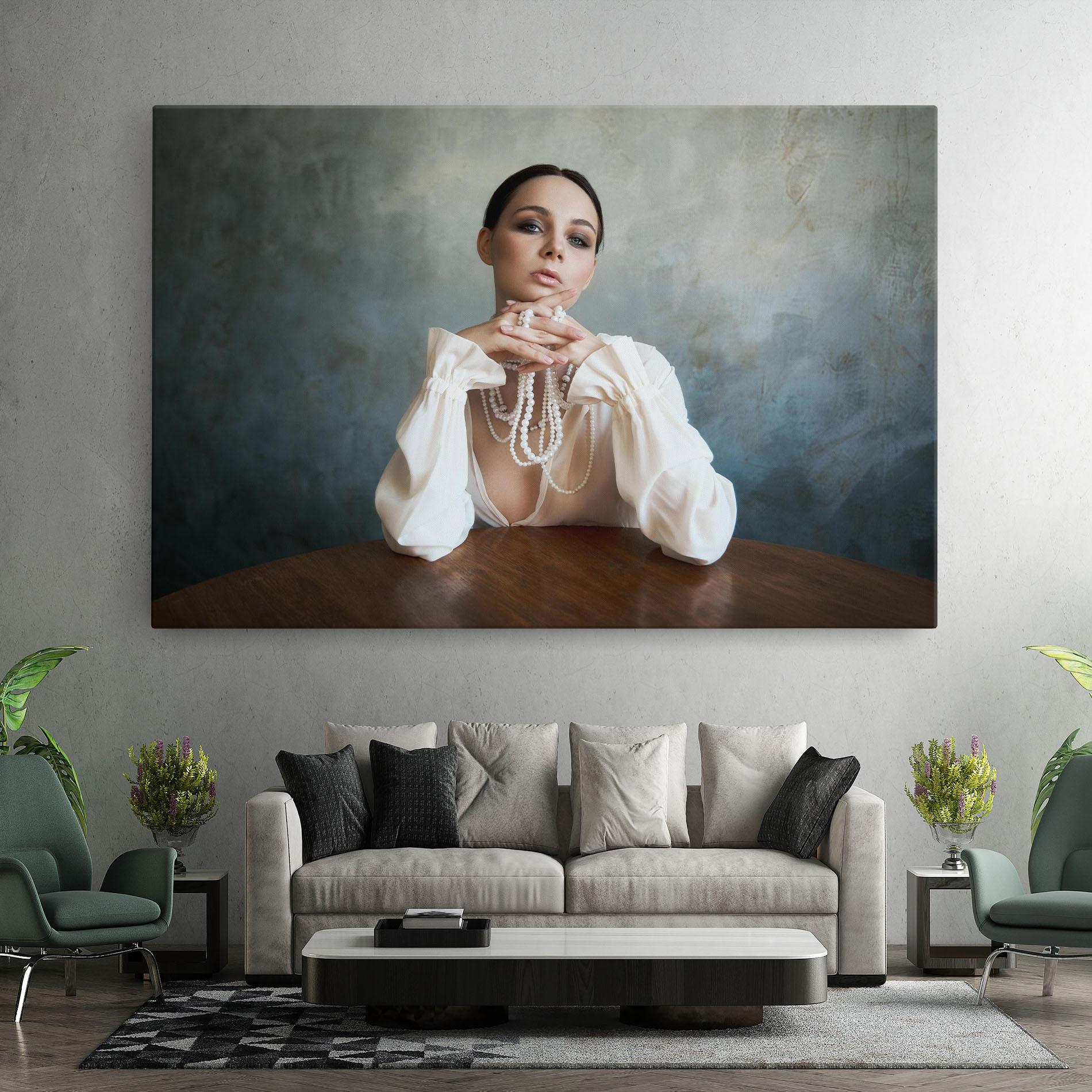 Tablou Canvas Girl White Pearls mockup 7