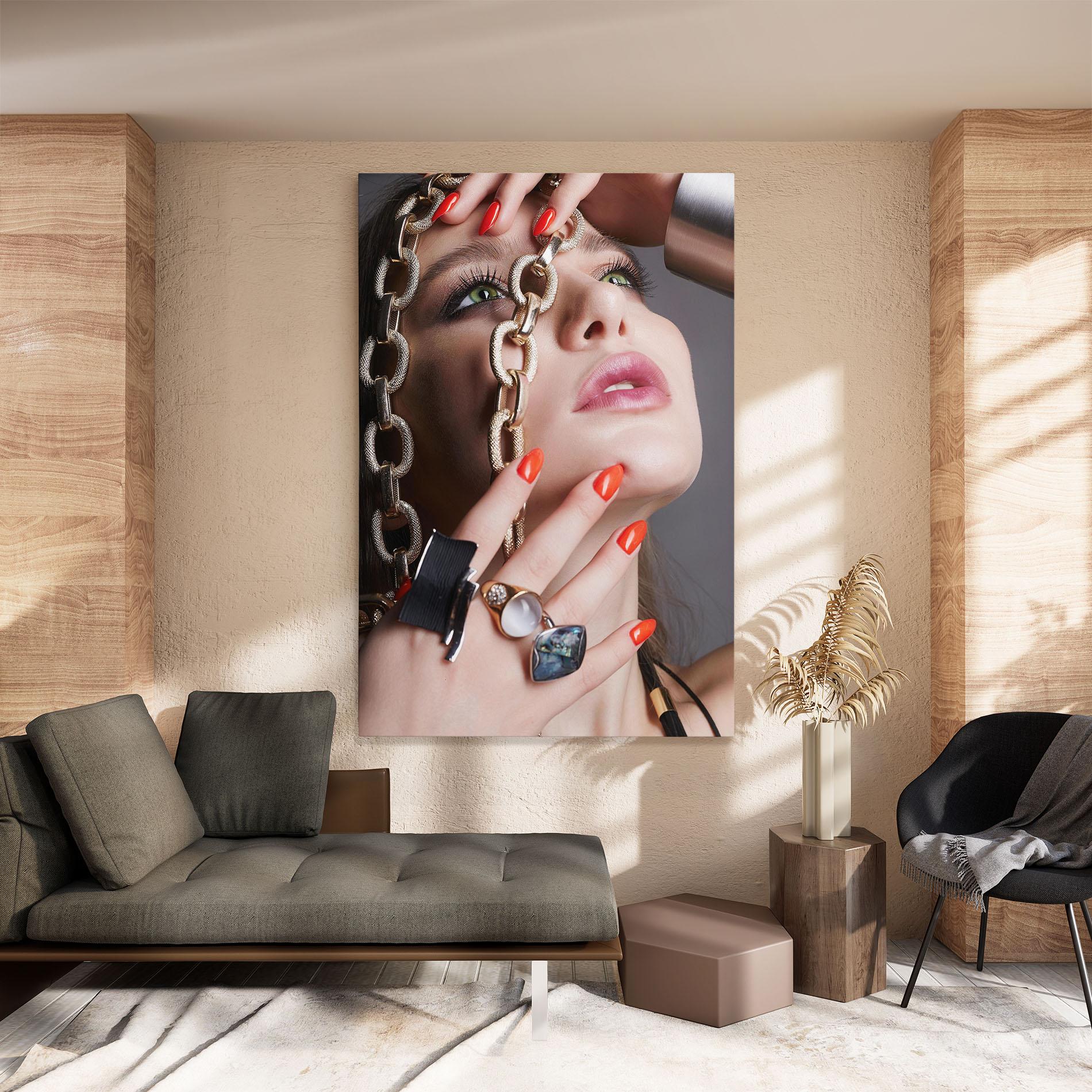 Tablou Canvas Big Chain Woman mockup 8