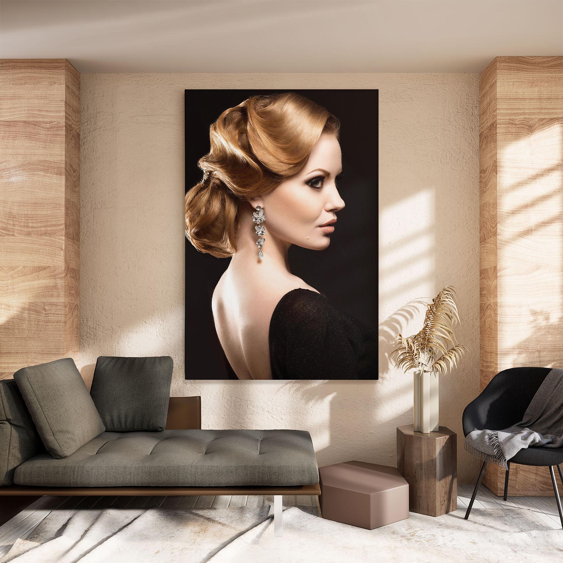 Tablou Canvas Elegant Earrings mockup 8