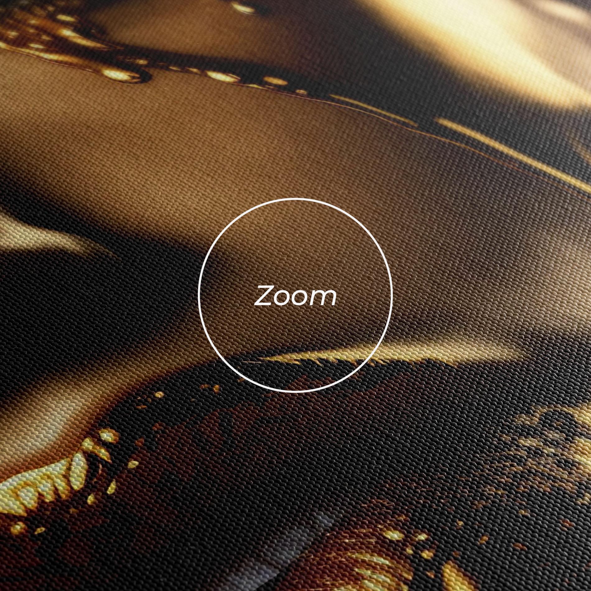 Tablou Canvas Gold Dripping Makeup mockup 3