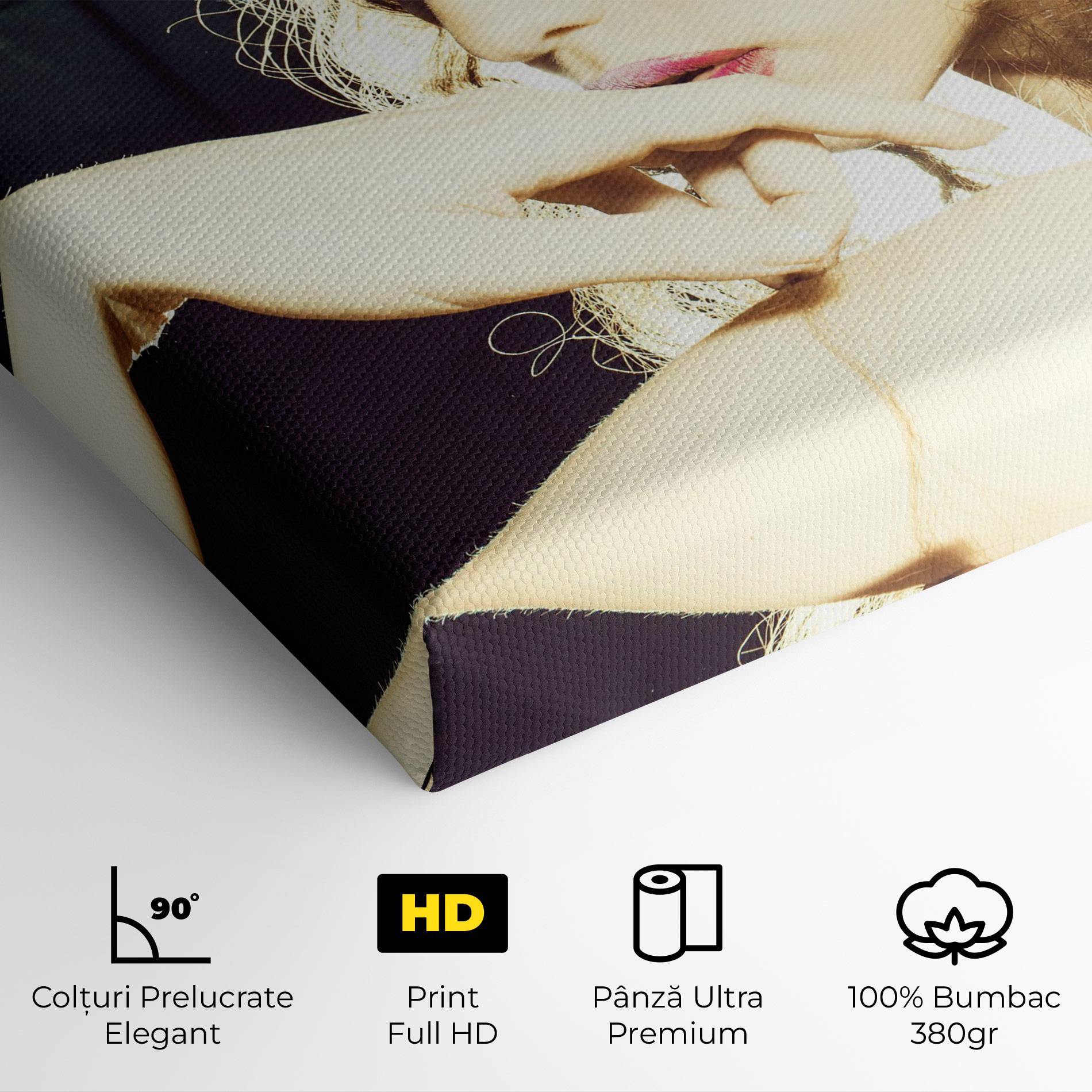 Tablou Canvas False Feather Eyelashes mockup 4