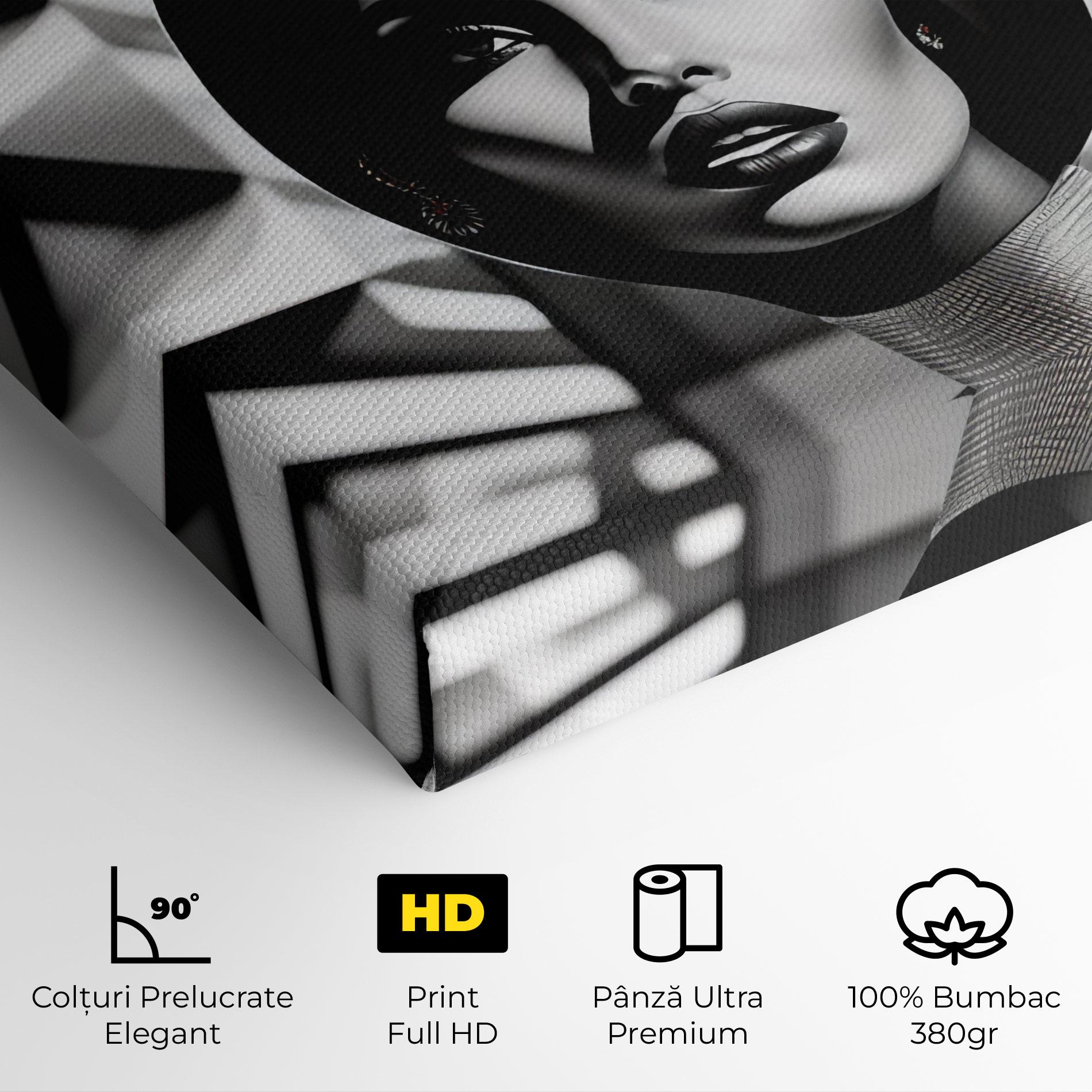 Tablou Canvas Big Black Hat mockup 4
