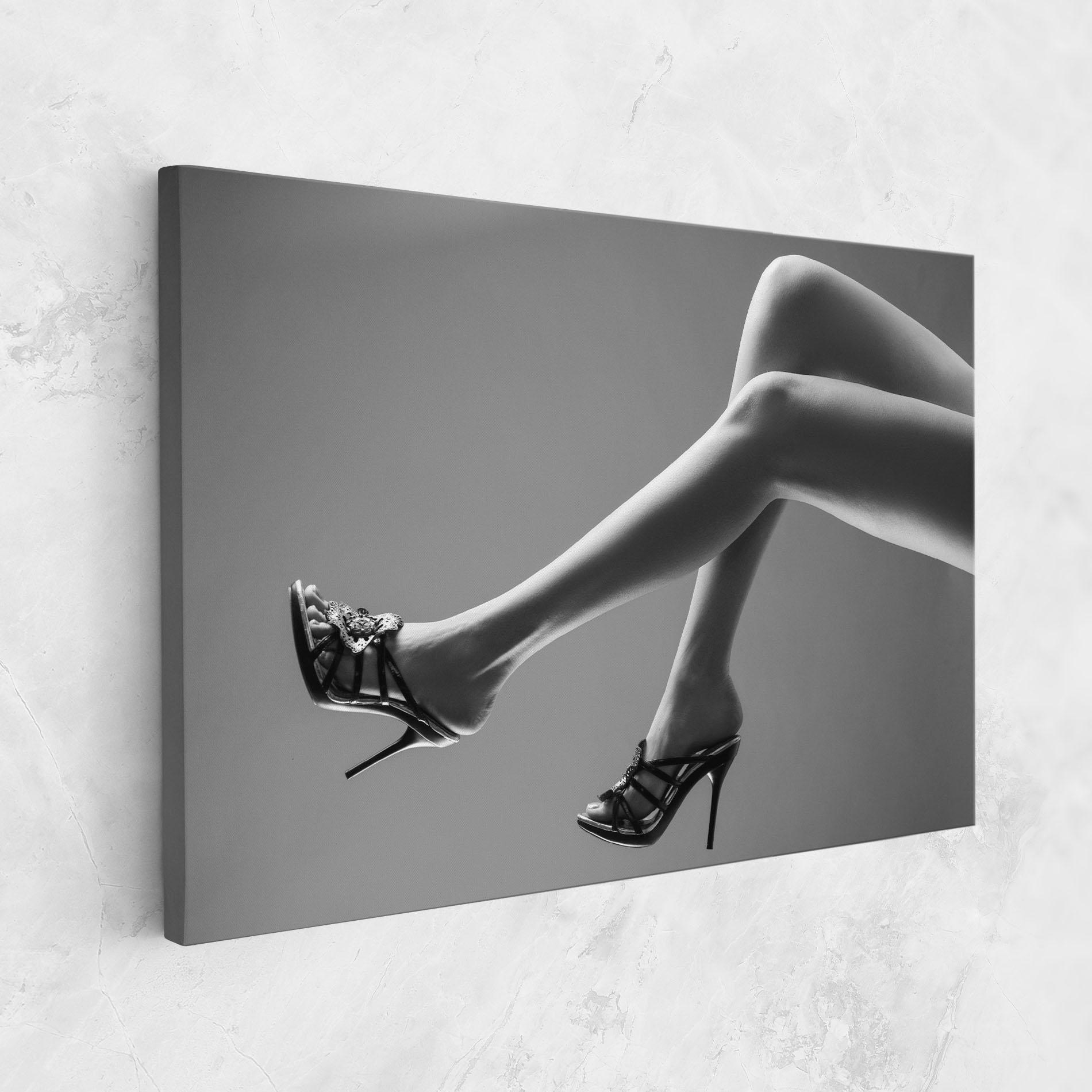 Tablou Canvas Black Shoes On Grey mockup 1