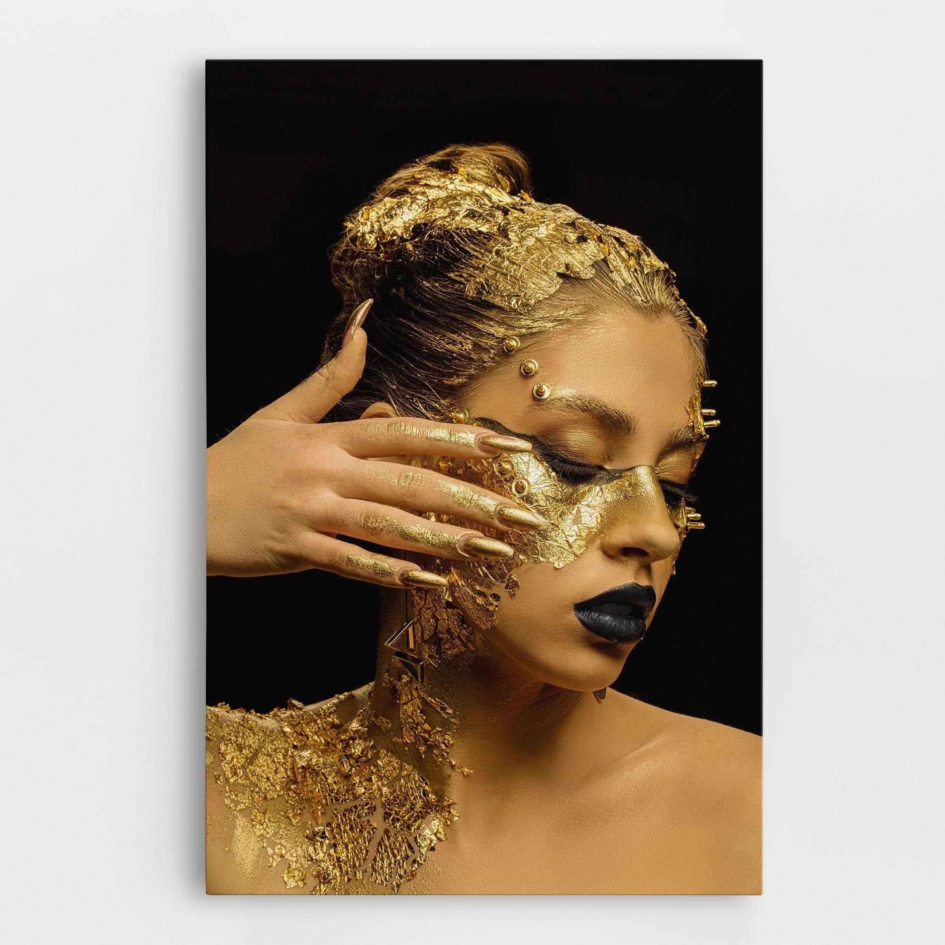 Tablou Canvas Festive Golden Makeup mockup 0