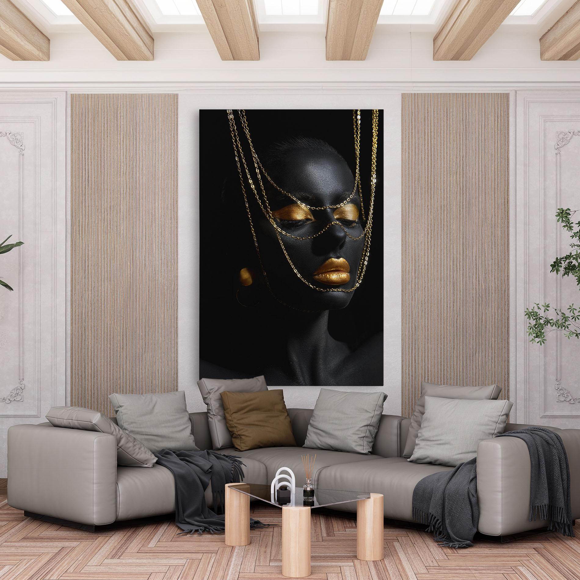 Tablou Canvas Gold Chain Girl mockup 6