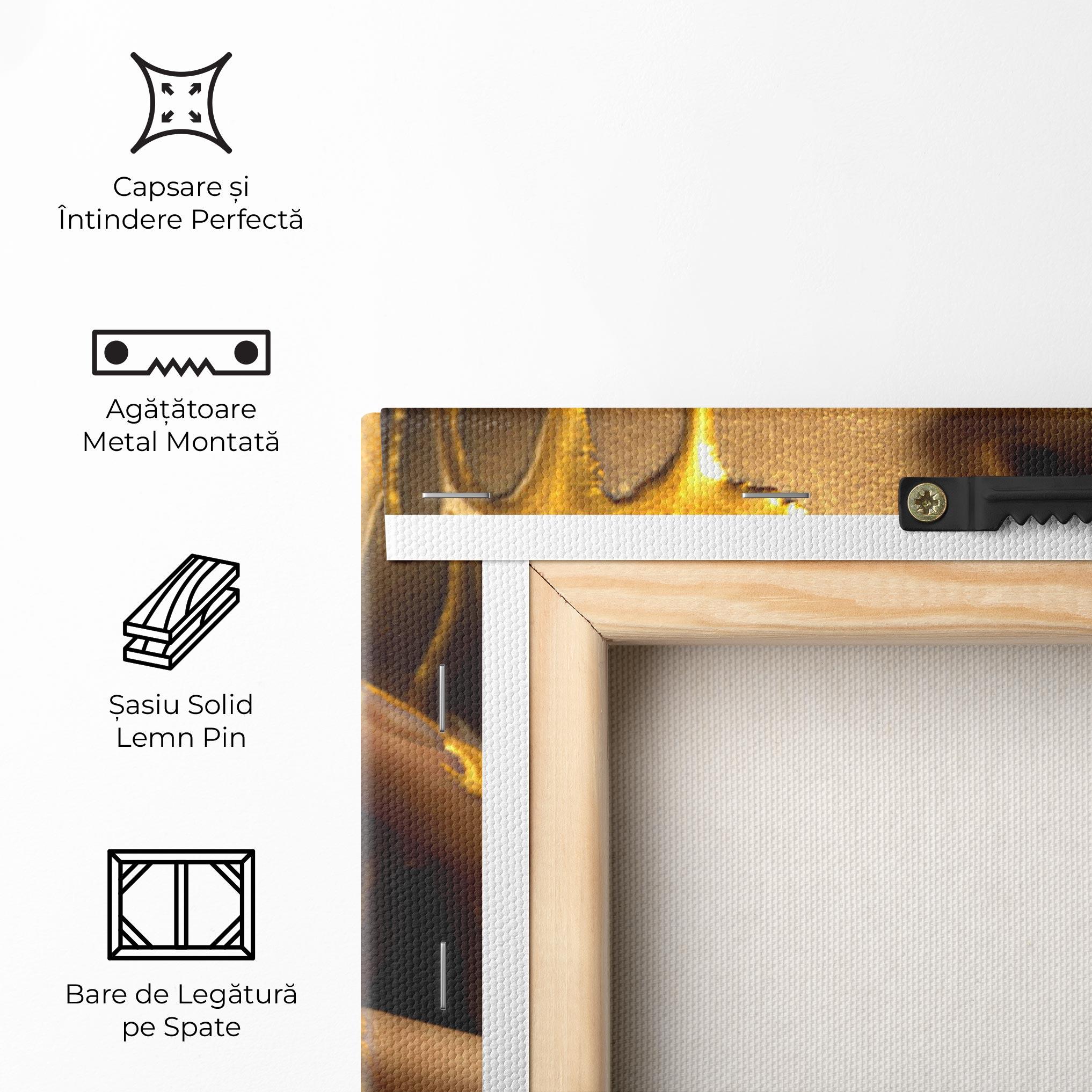 Tablou Canvas Golden Lips mockup 5