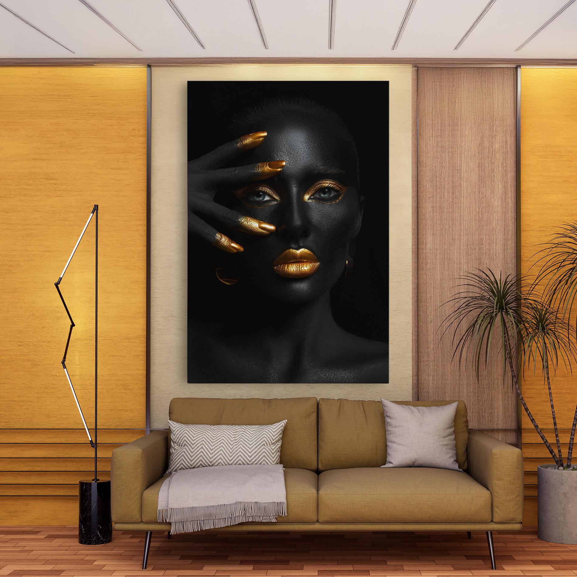 Tablou Canvas Gold Makeup Nails mockup 9