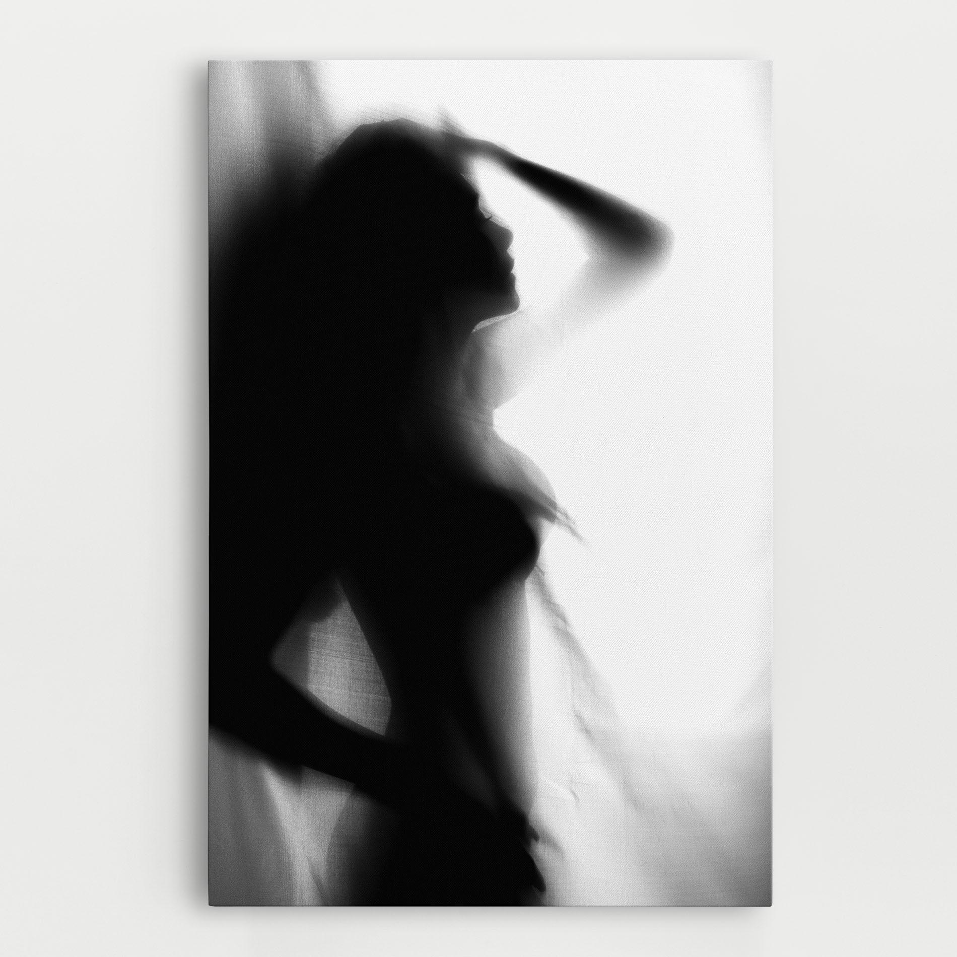 Tablou Canvas Blurred Girl mockup 0